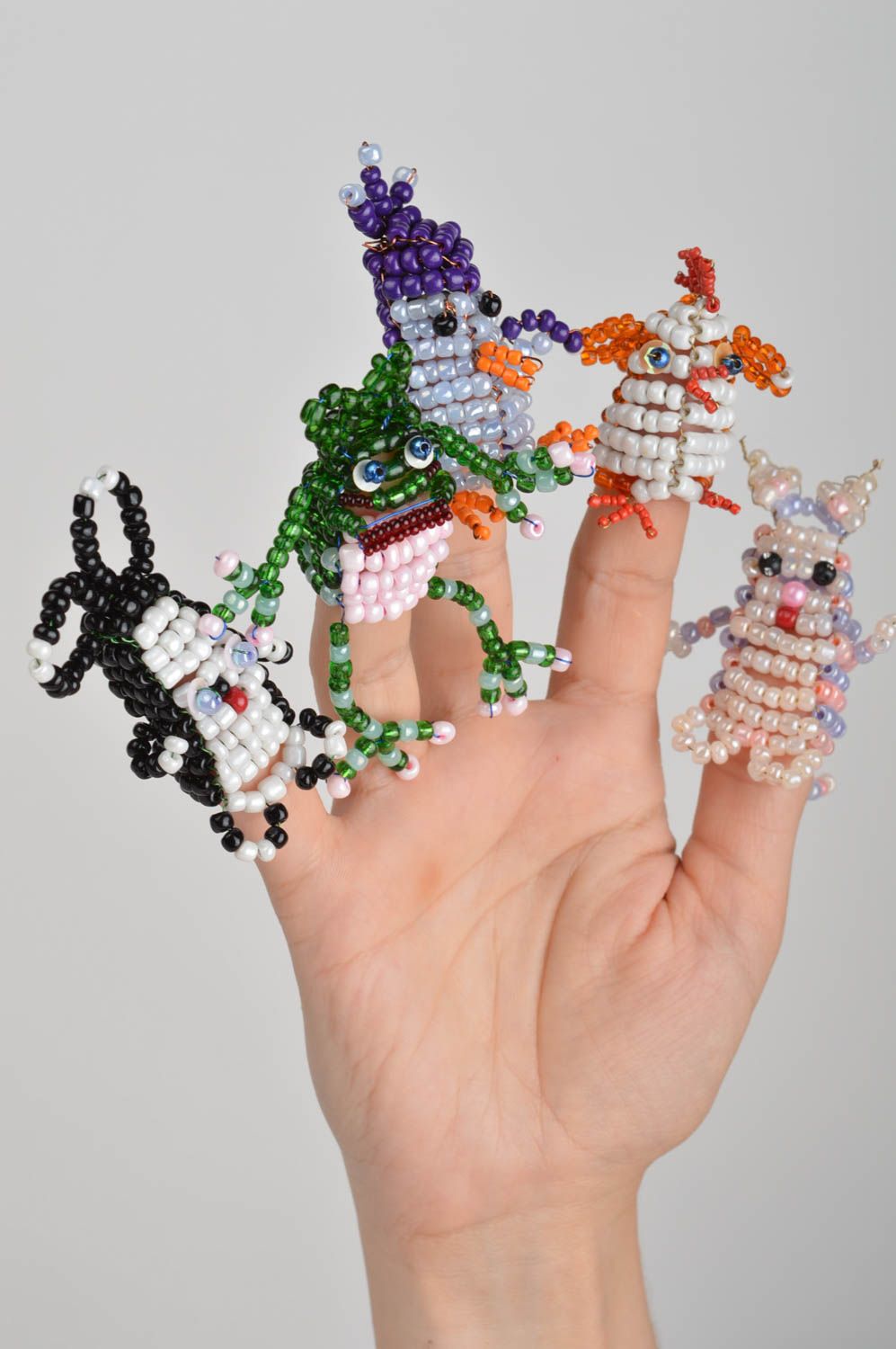 Set of 5 handmade bead woven animal finger puppets colorful for home theater photo 3