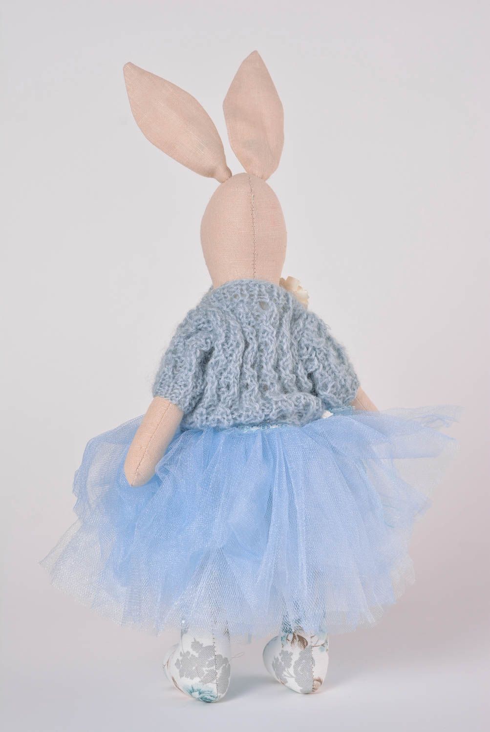 Игрушка заяц ручной работы авторская игрушка стильный подарок ребенку из ткани фото 4