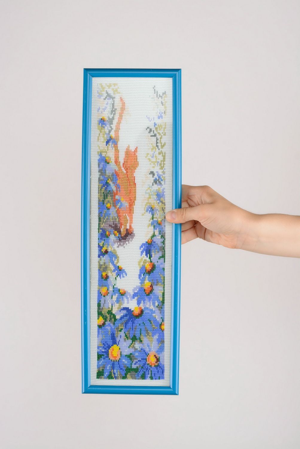 Wandbild aus Glasperlen Kater in Blumen foto 1