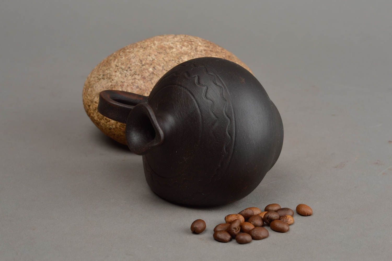Ceramic clay decorative desk pitcher in brown color 0,35 lb photo 1