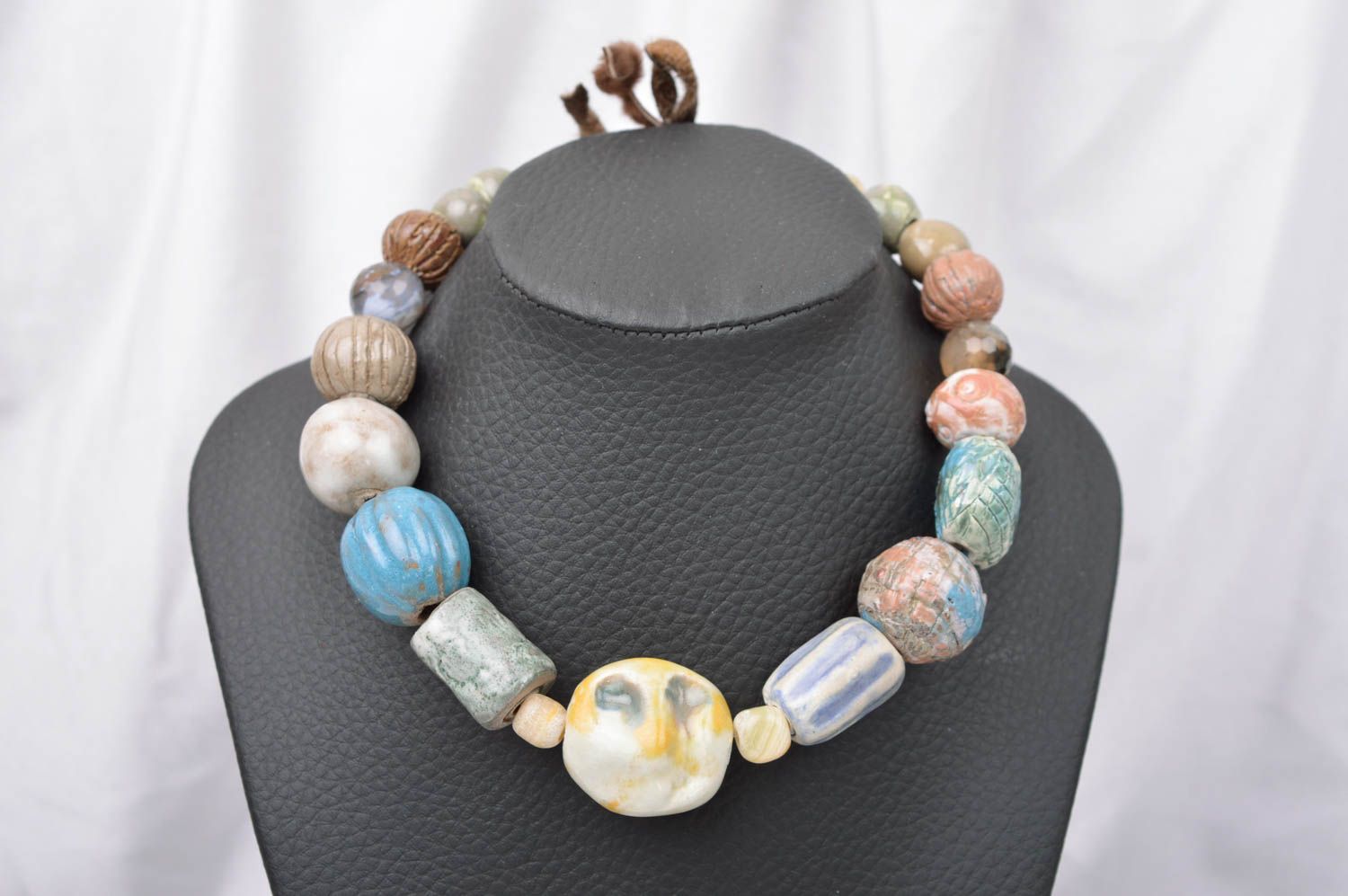 Stylish handmade clay necklace ceramic bead necklace accessories for girls photo 1