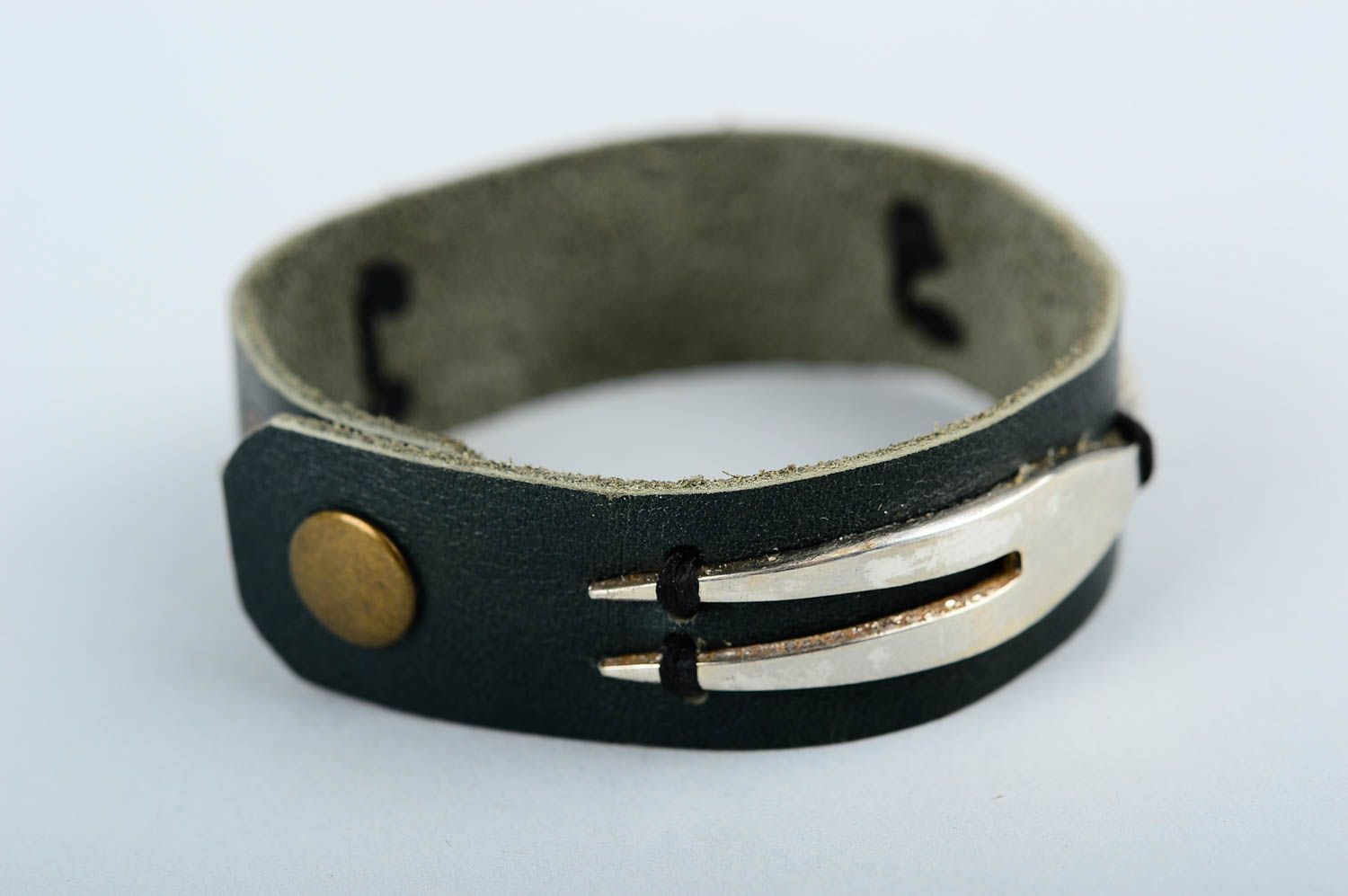 Handmade leather bracelet designs fashion accessories artisan jewelry gift ideas photo 2
