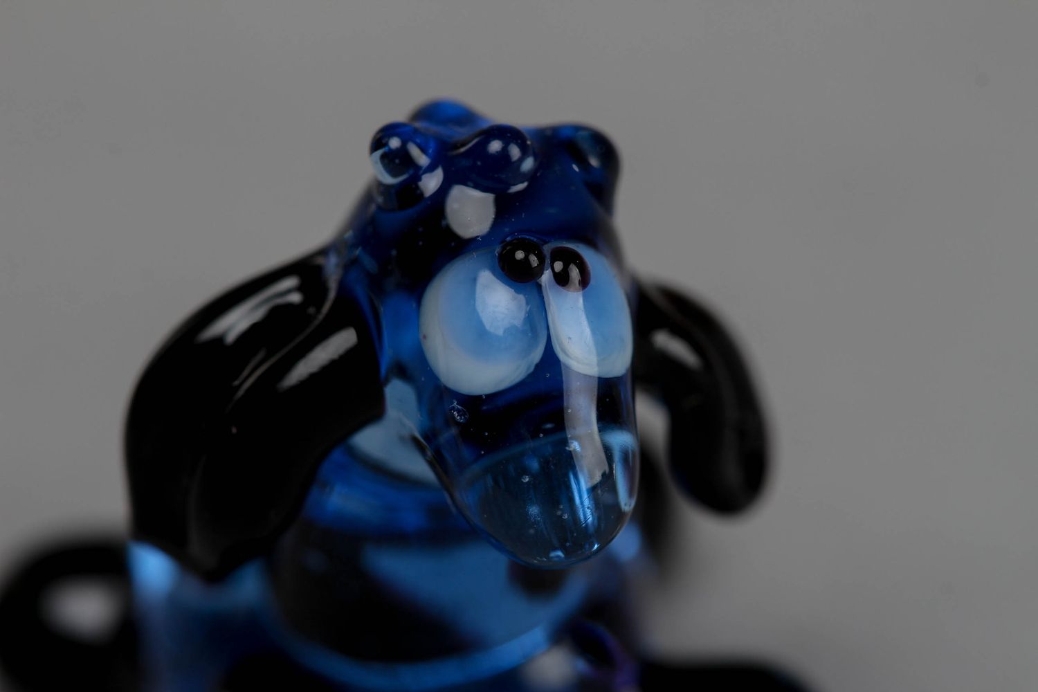 Figurine en verre au chalumeau Brebis bleue photo 3