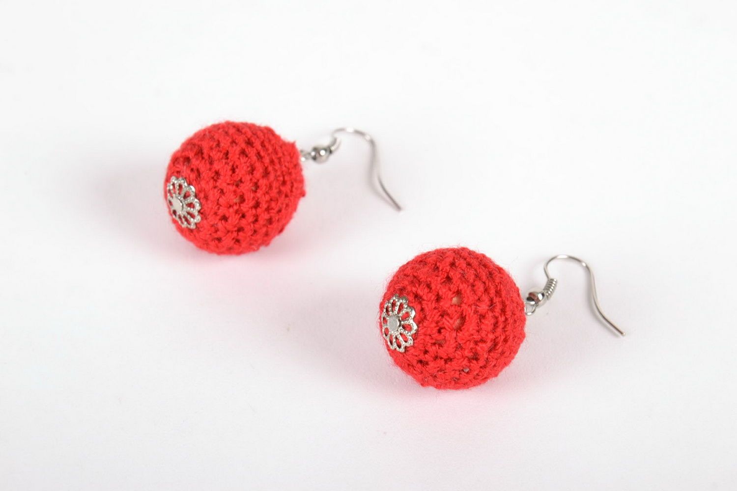 Crocheted wooden earrings photo 2