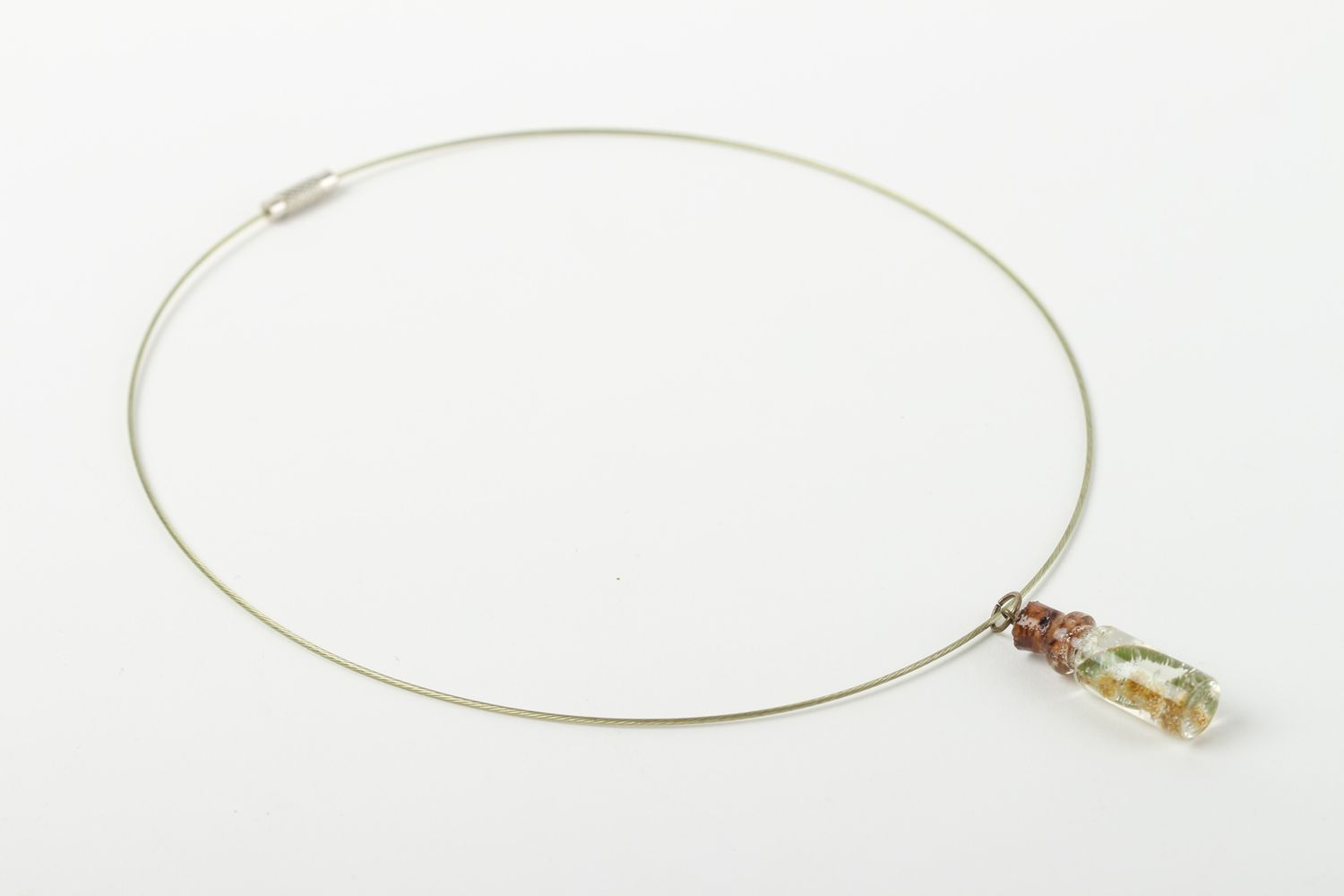 Epoxy resin jewelry handmade botanic pendant stylish jewelry present for girls photo 3