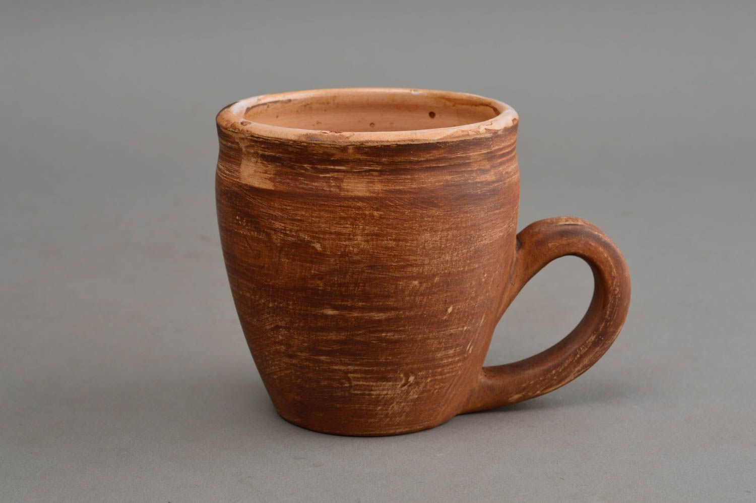 Taza cerámica grande marrón hecha a mano de arcilla roja 200 ml artesanal foto 2