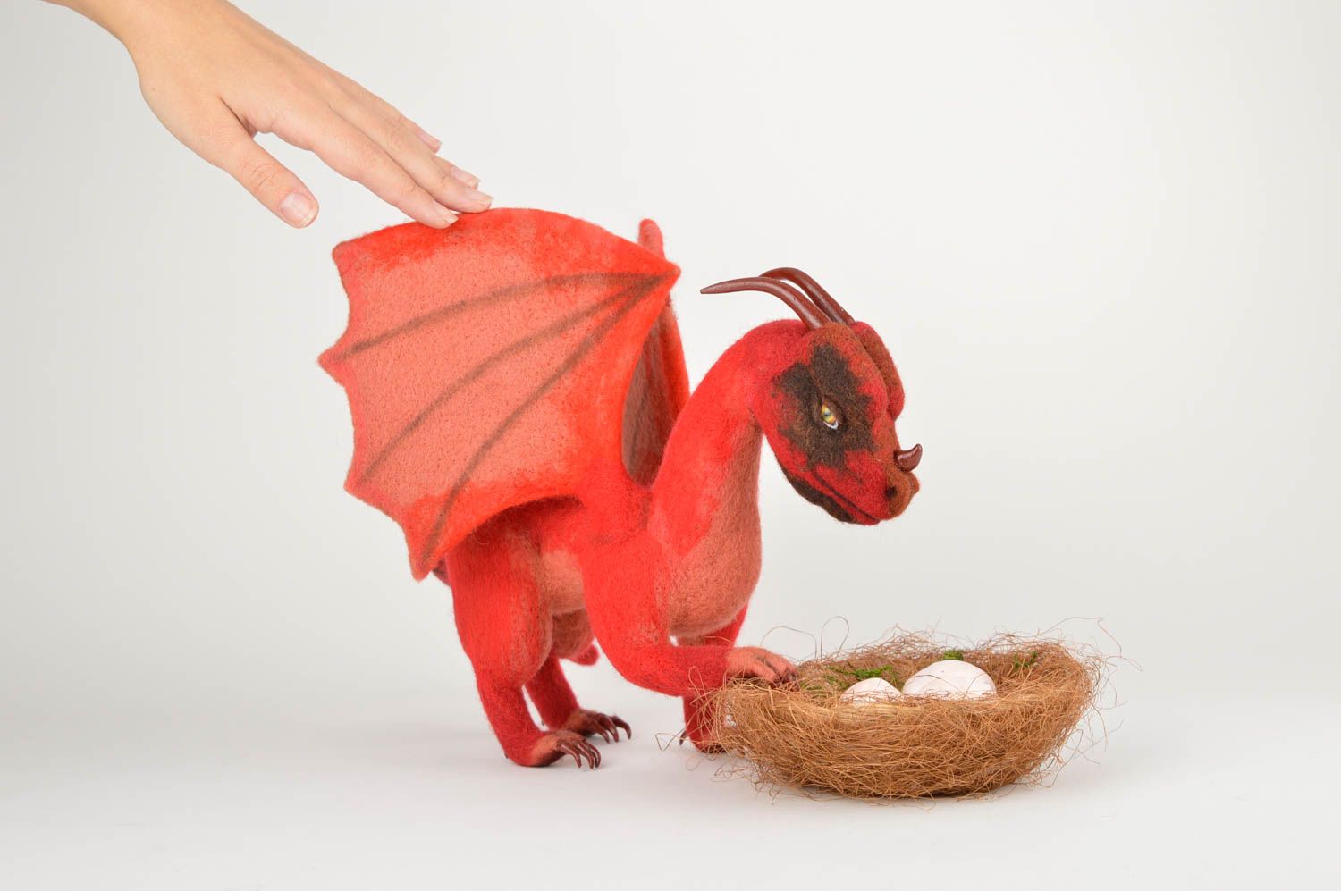 Peluche décorative Jouet en laine fait main dragon rouge Idée Déco chambre photo 5