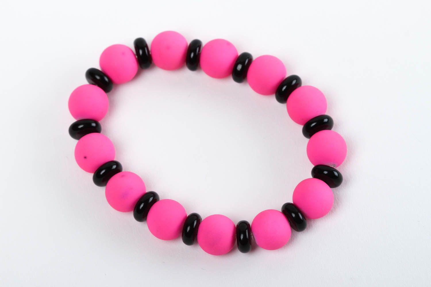 Bracelet perles fantaisie Bijou fait main rose-noir original Cadeau pour ado photo 1
