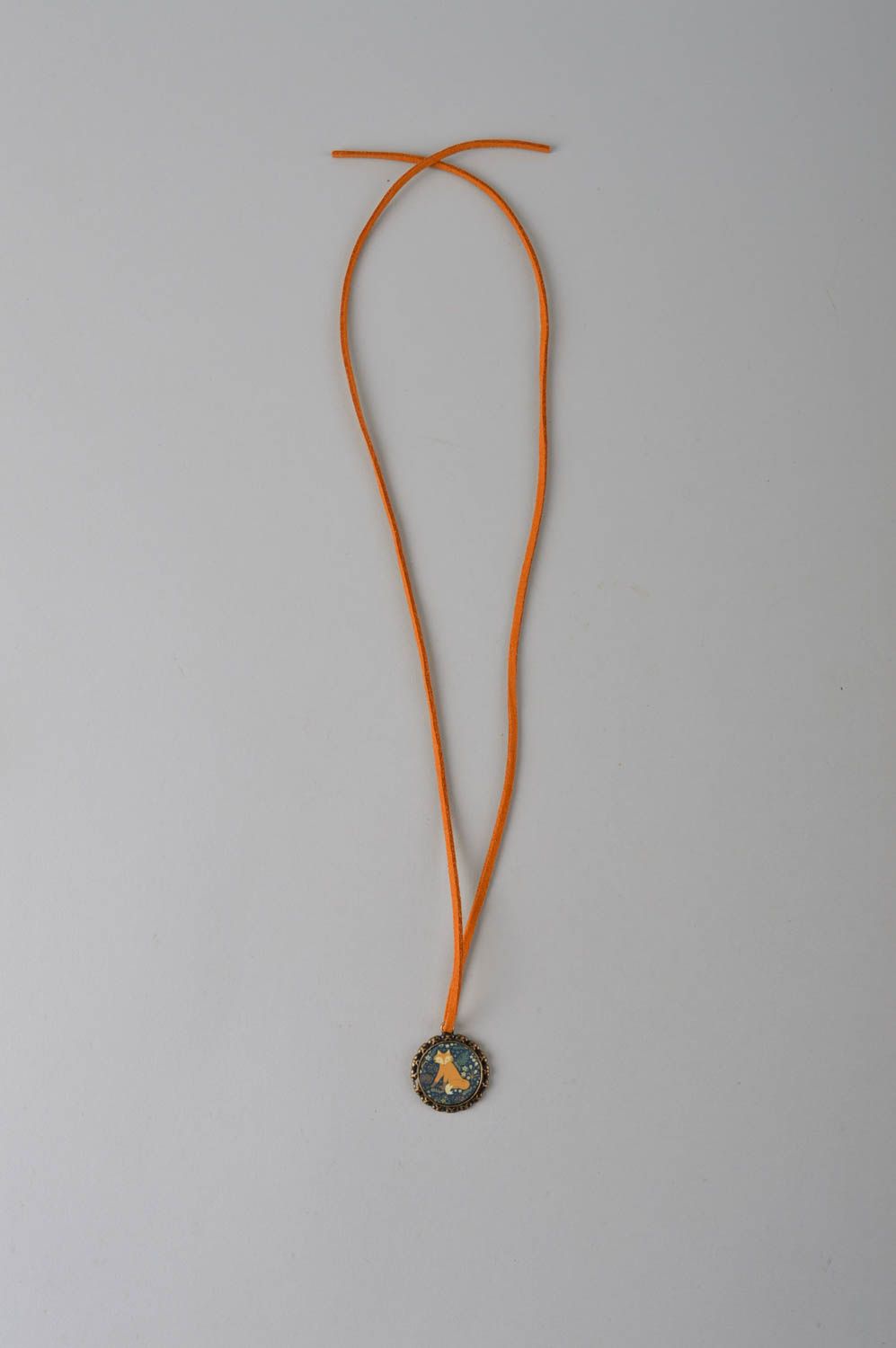 Handmade metal pendant neck accessories for girls artisan jewelry designs photo 4