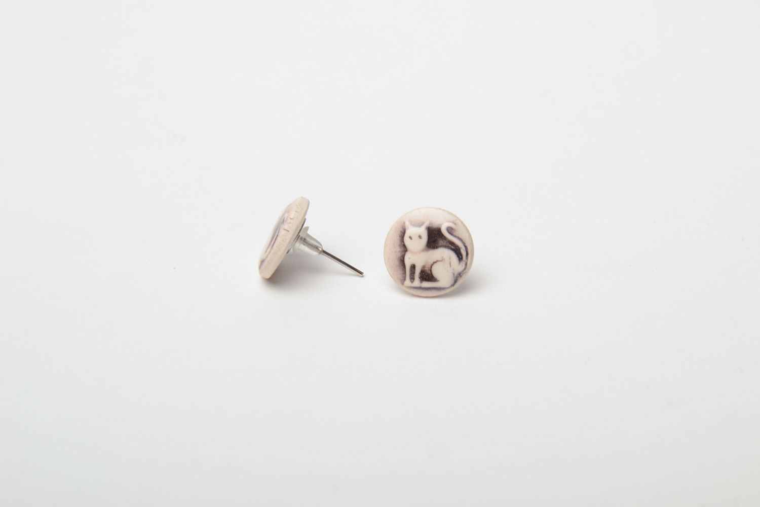 Clay stud earrings with cats photo 4
