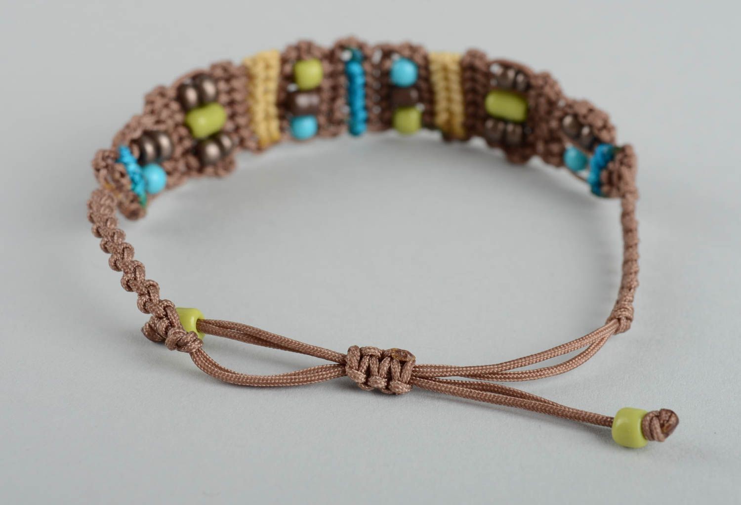 Bracelet textile Bijou fait main marron avec perles de rocaille Accessoire femme photo 5