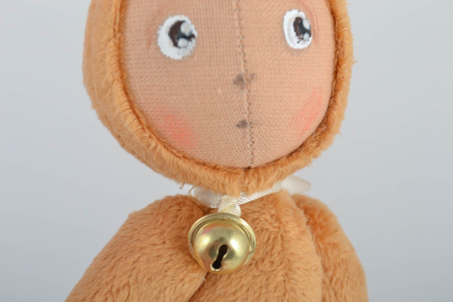 Jouet enfant fait main Peluche en tissu Cadeau original en viscose marron photo 3