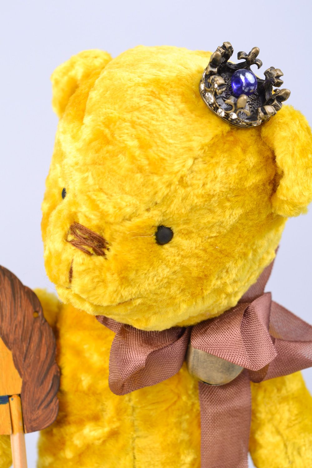 Handmade vintage soft plush toy bear of yellow color with silk bow and crown photo 4