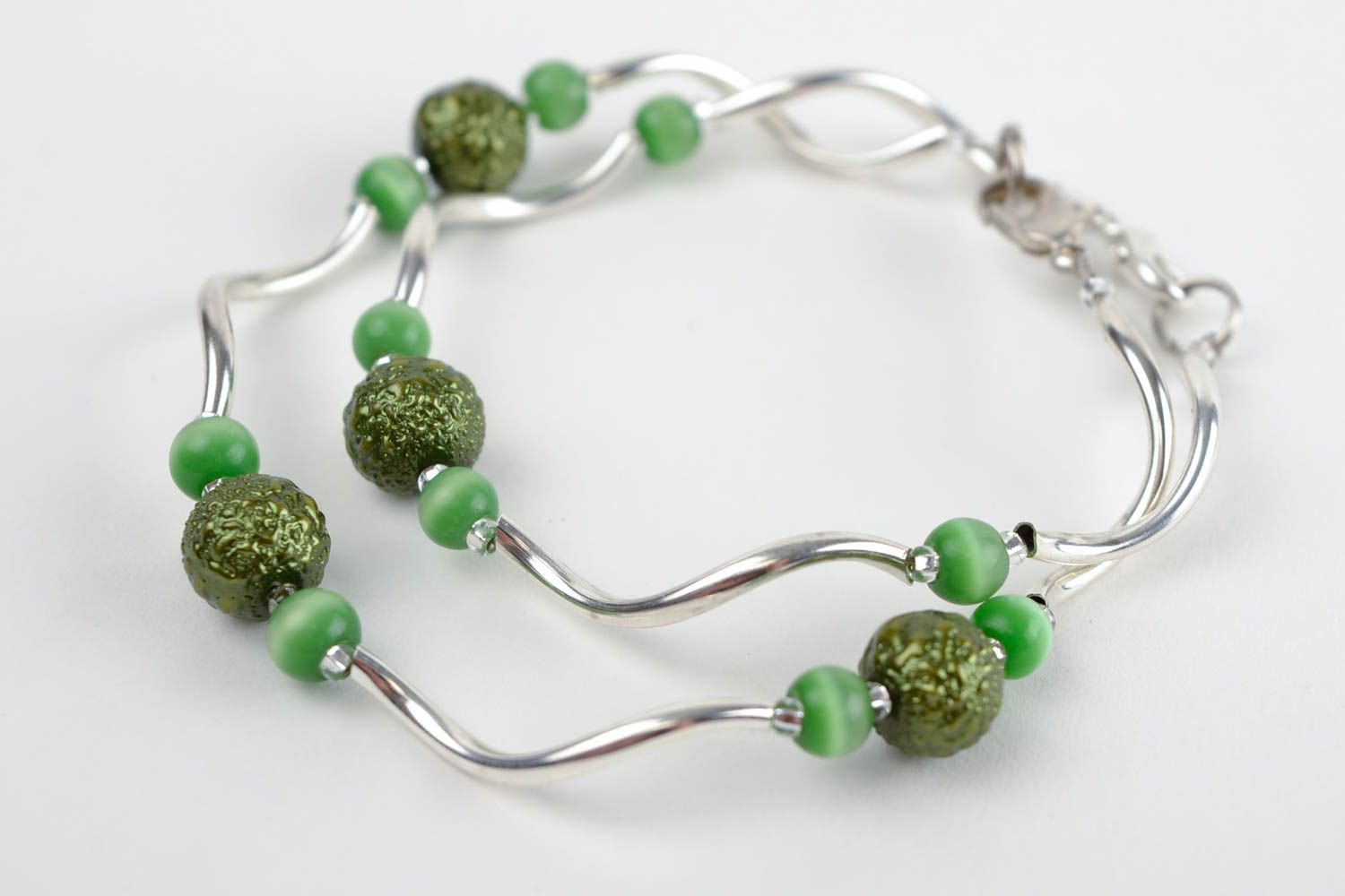 Bracelets fins Bijoux faits main métal perles vertes 2 pièces Cadeau femme photo 1