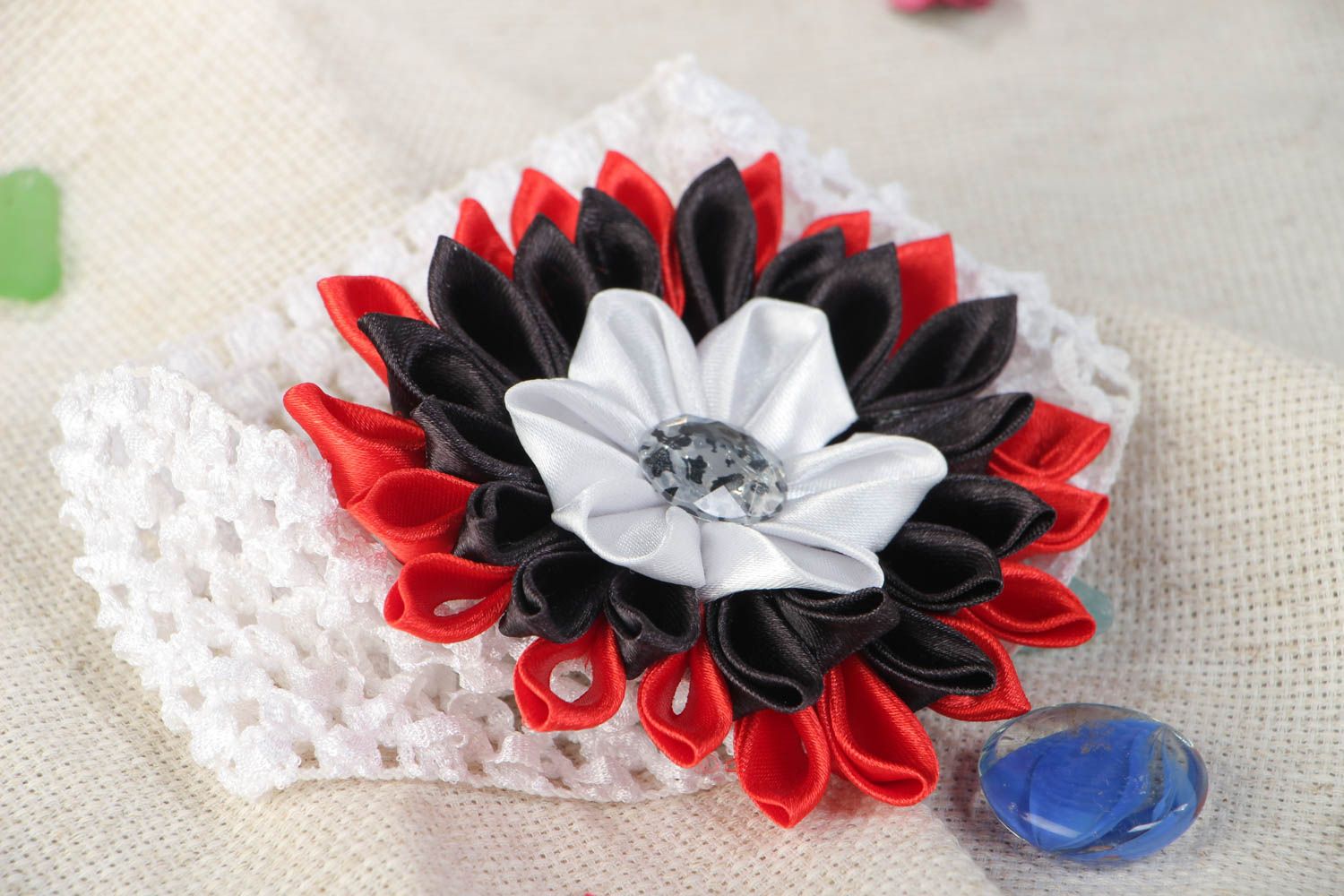 Kanzashi Haarband mit Blume origineller Haarschmuck für Mädchen Geschenk handmade foto 1