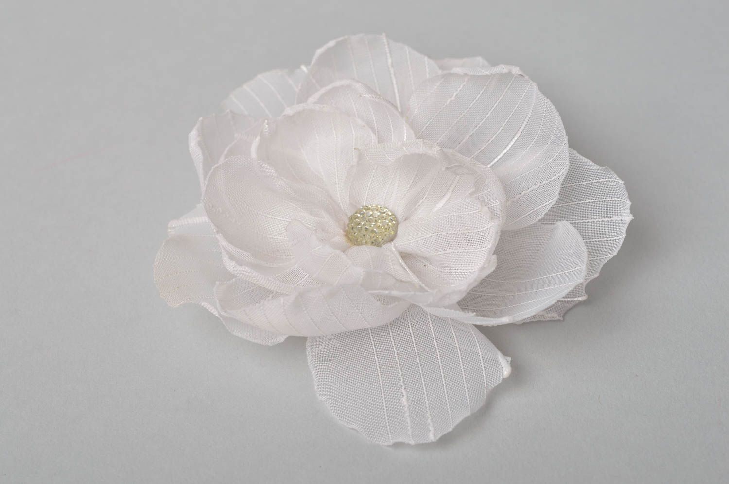Haarspange Blume handmade Damen Modeschmuck Accessoire für Haare in Weiß foto 2