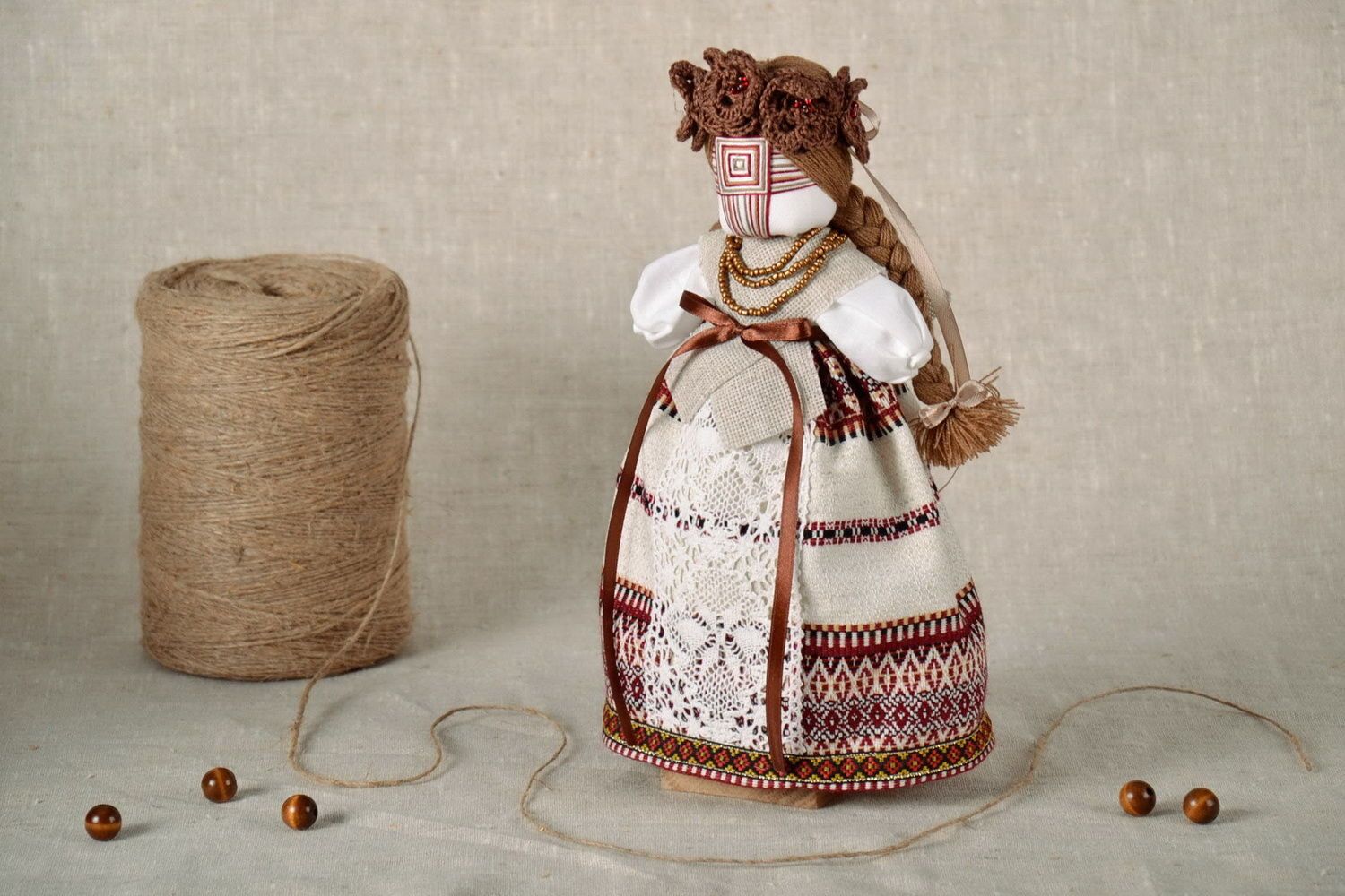Muñeca de trapo-motanka Ucraniana foto 1