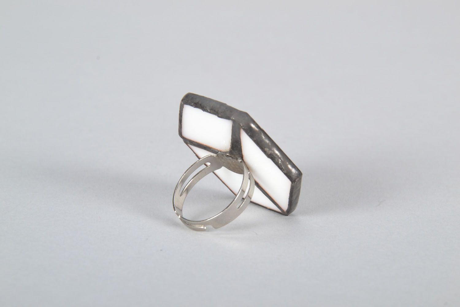 Handmade Ring aus Metall und Mosaikglass weiß foto 5