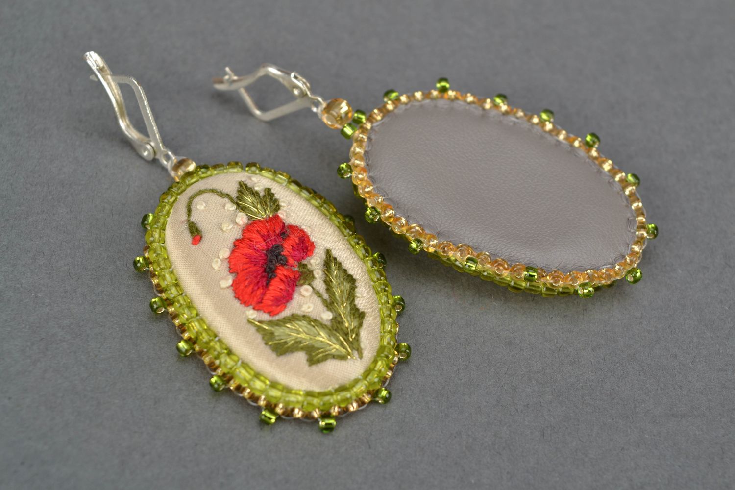 Satin stitch embroidered earrings with beads Poppies photo 3