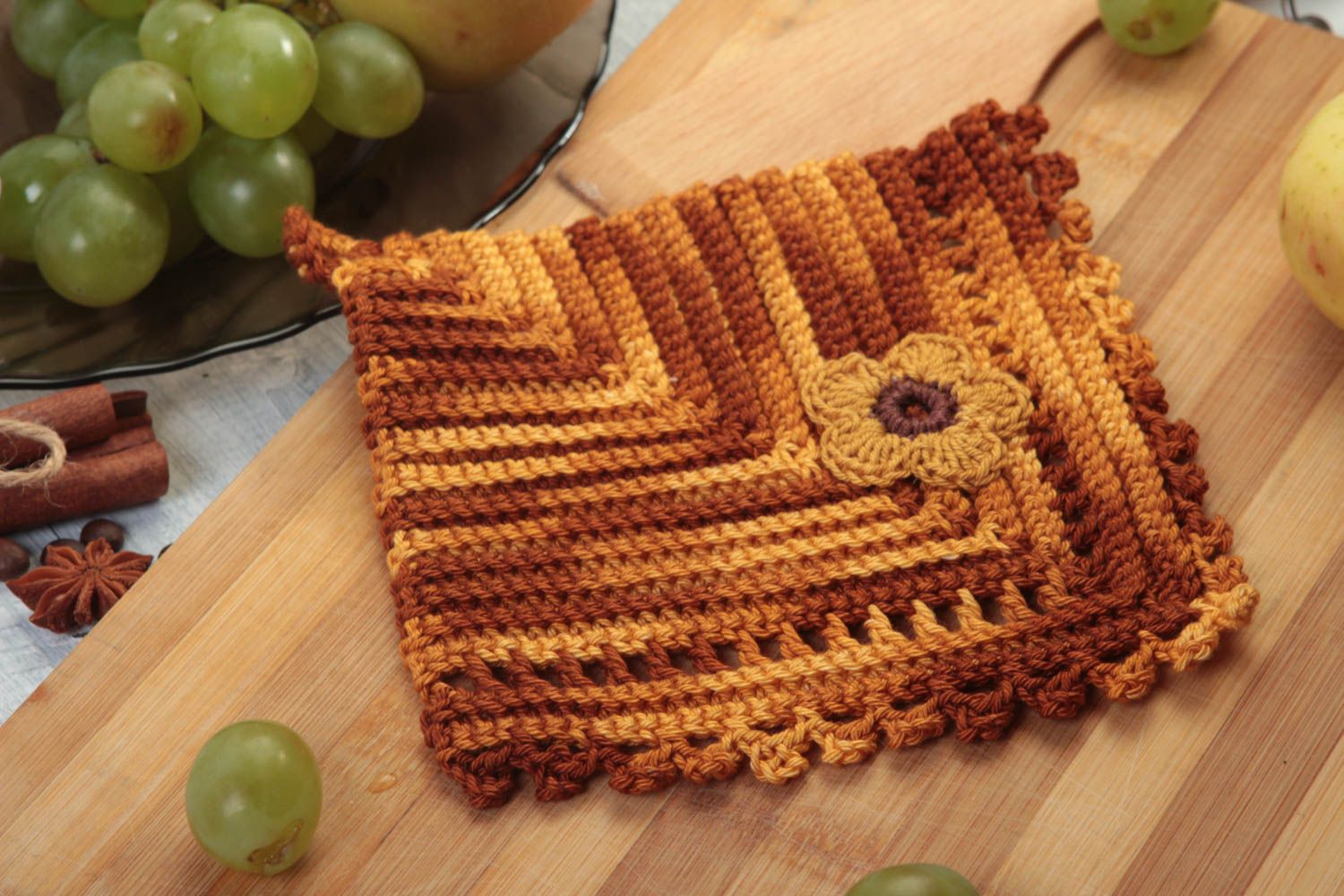 Manique originale fait main Accessoire de cuisine marron tricotée Déco cuisine photo 1