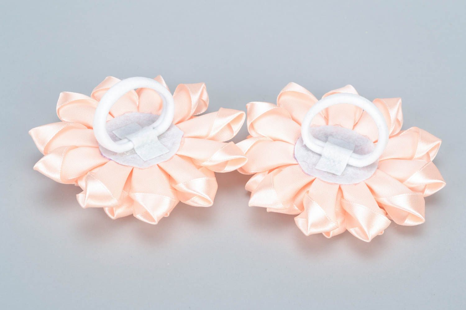 Gentle pink handmade scrunchies made of satin ribbons kanzashi technique 2 pieces photo 4