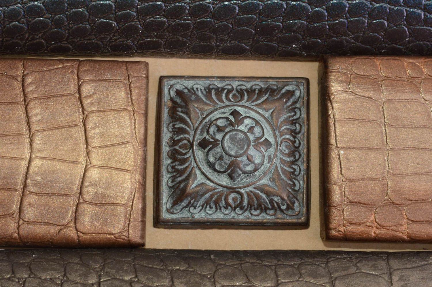 Bronzefarbene Deko Fliese aus Gips handmade Haus Deko Wandfliesen Wohnzimmer  foto 2