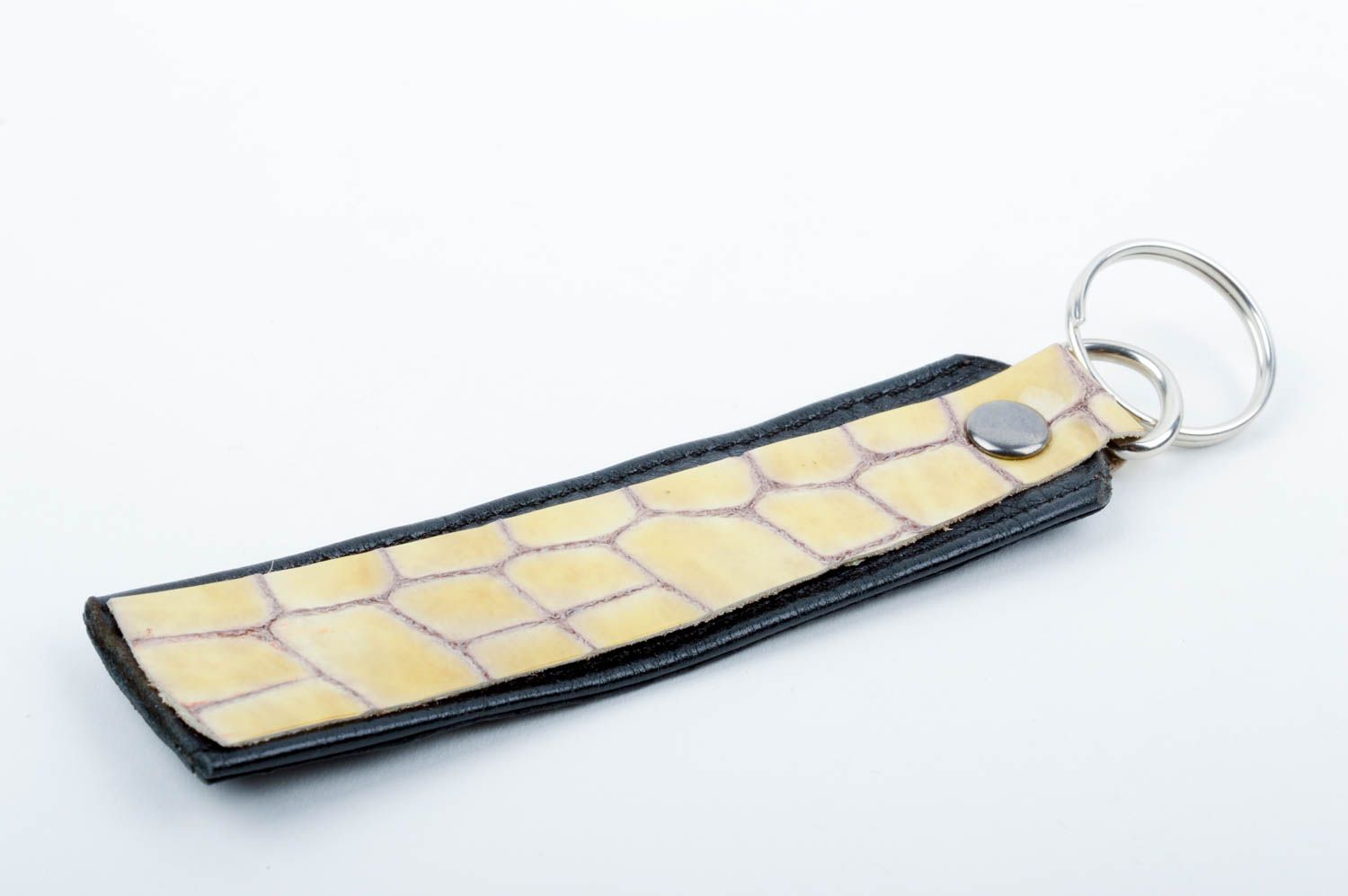 Llavero de cuero estampado hecho a mano regalo original accesorio para llaves foto 3