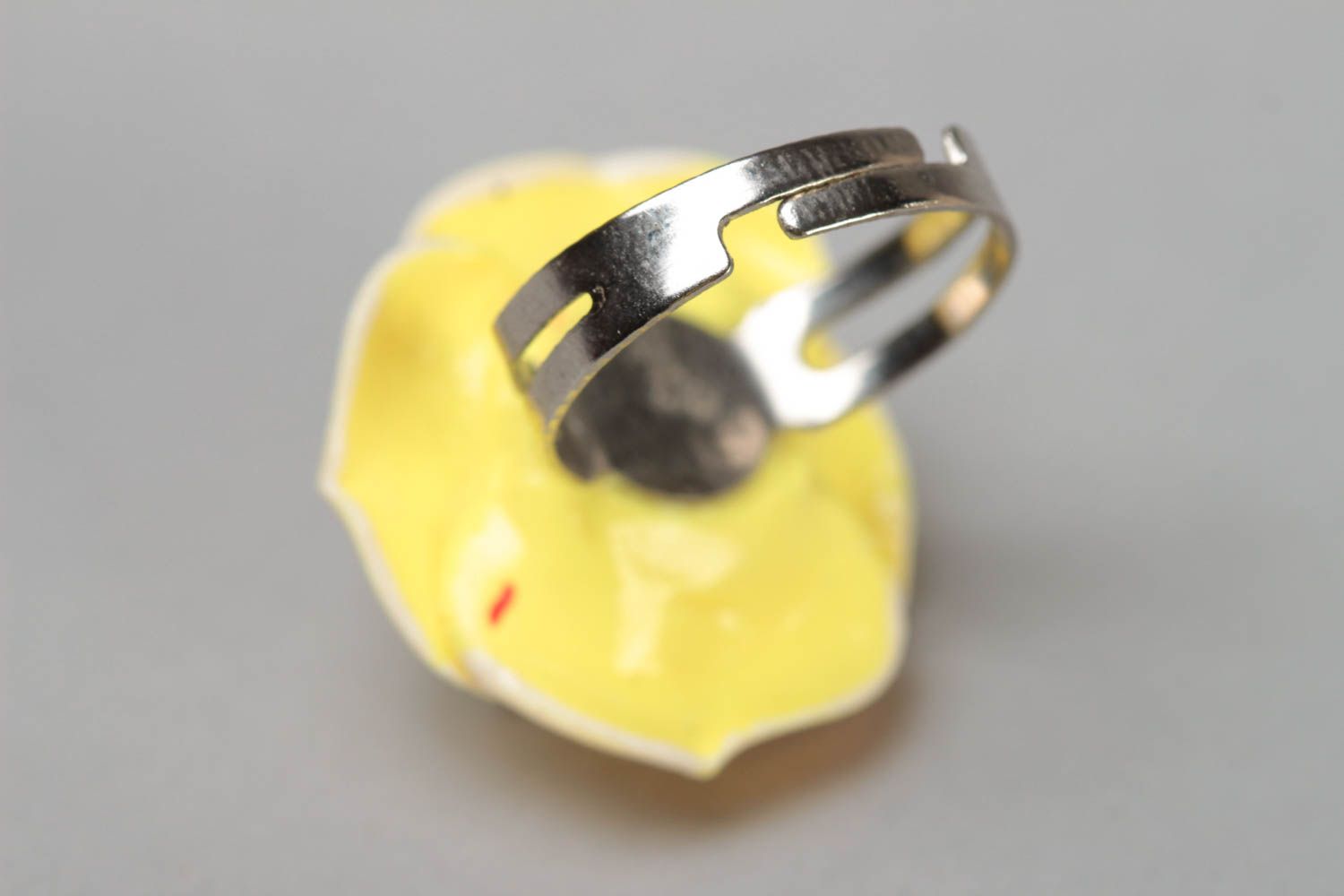 Handmade jewelry ring with polymer clay yellow rose flower and metal basis photo 4