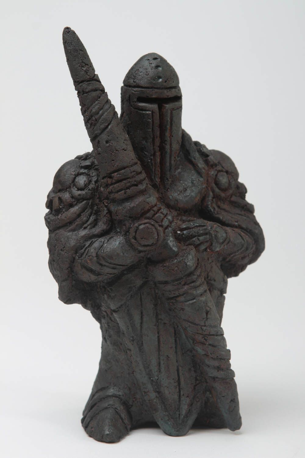 Figurine originale Petite statuette fait main guerrier céramique Déco intérieur photo 2