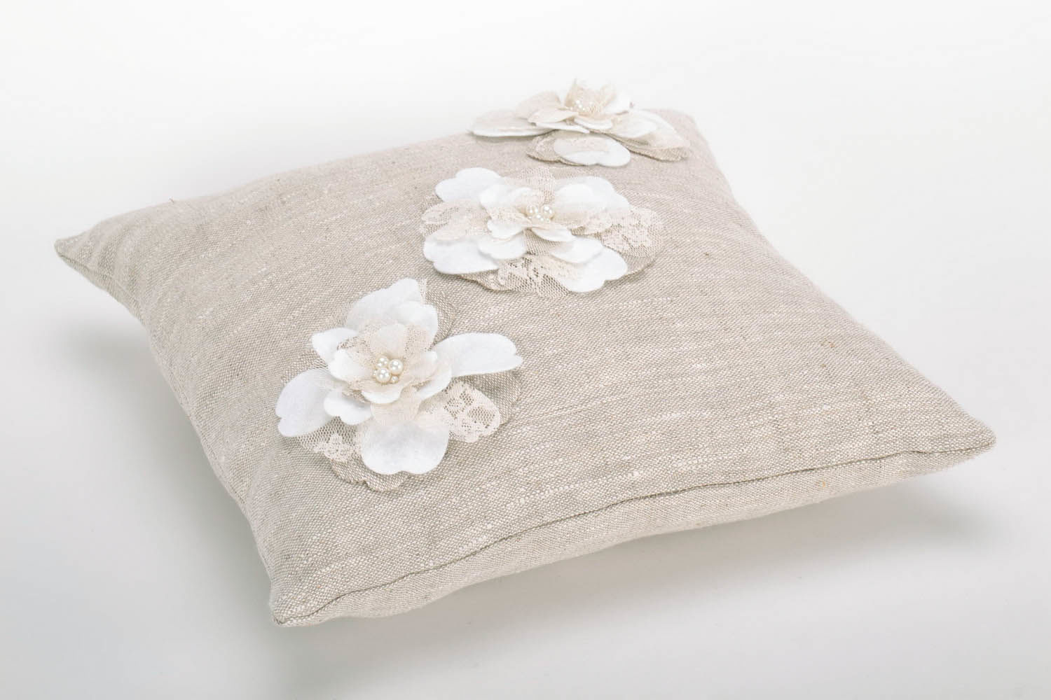 Decorative linen pillow photo 4