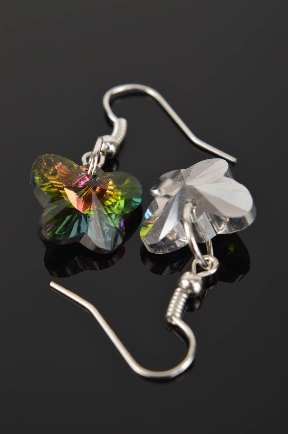 Boucles d'oreilles papillons Bijou fait main en verre coloré Cadeau pour femme photo 4