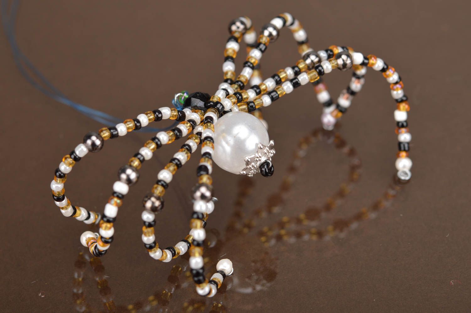 Handmade unusual interior pendant made of beads decor in shape of spider photo 1