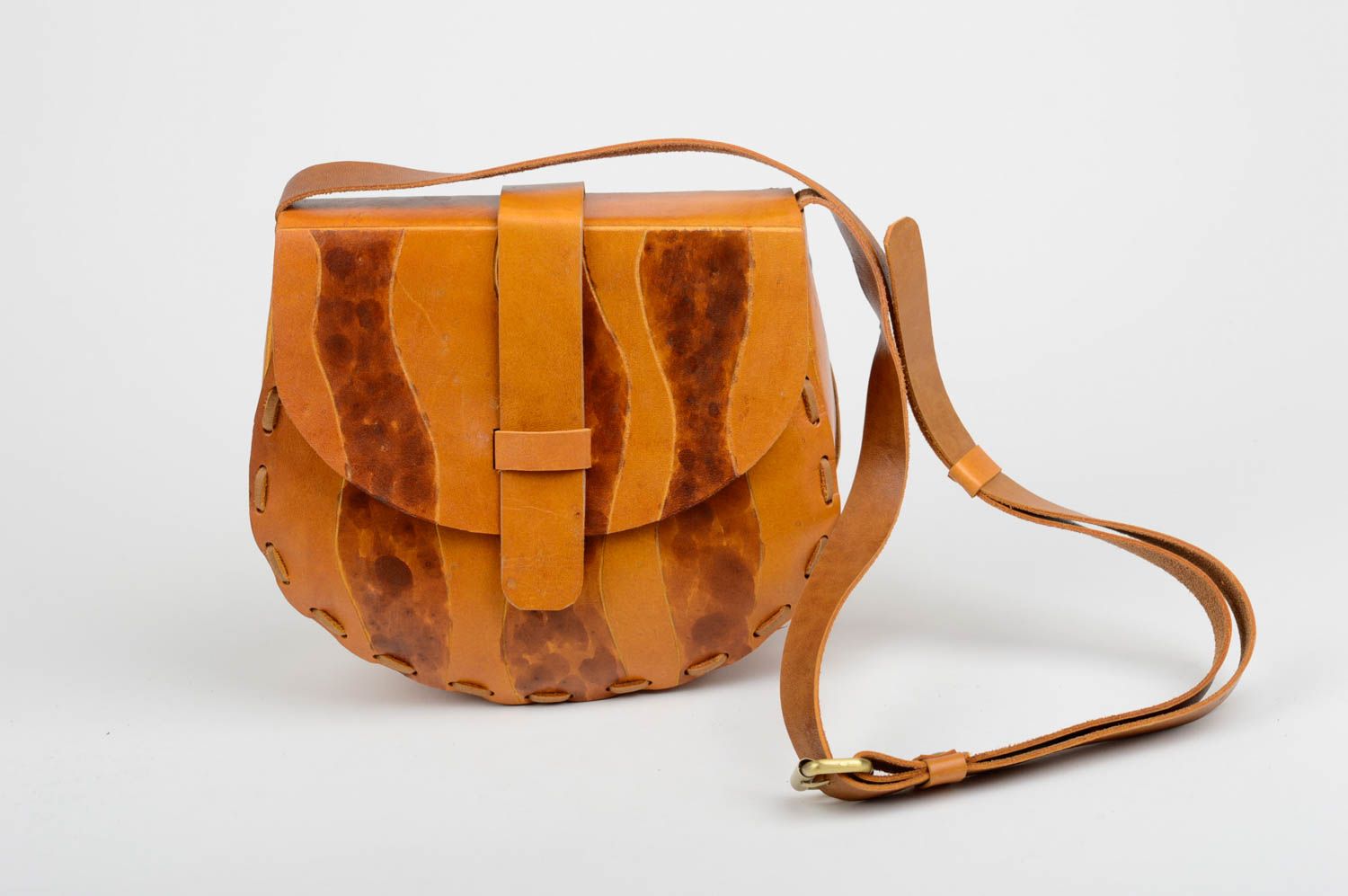 Сумка ручной работы небольшая кожаная сумка стильная красивая сумка через плечо фото 4