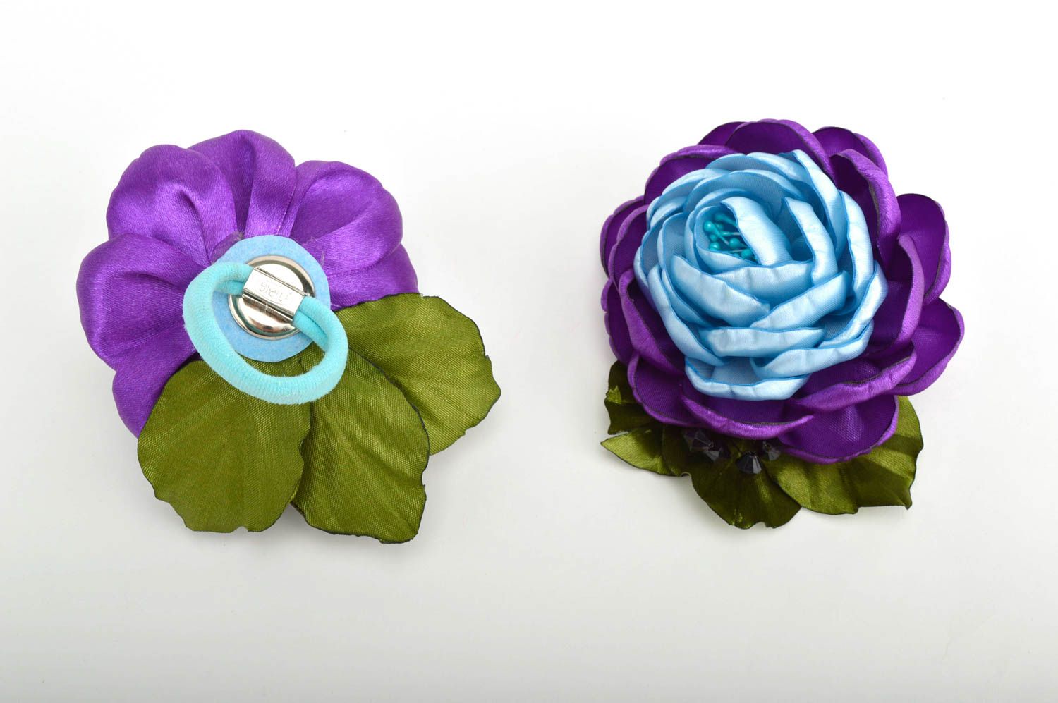 Handmade Schmuck Blumen Haargummis in Blau und in Lila Mädchen Haarschmuck schön foto 4