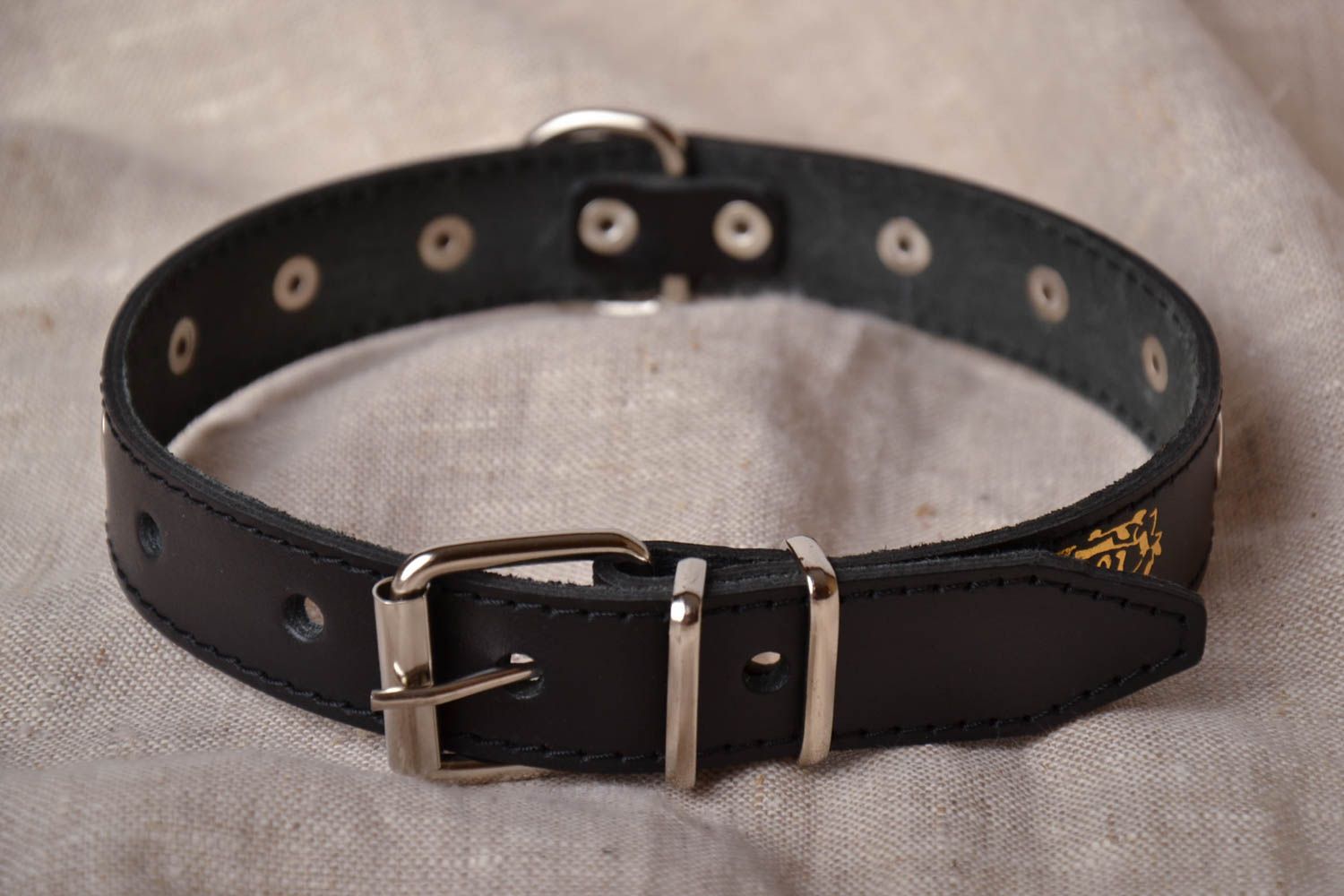 Leder Halsband für Hund in Schwarz foto 1