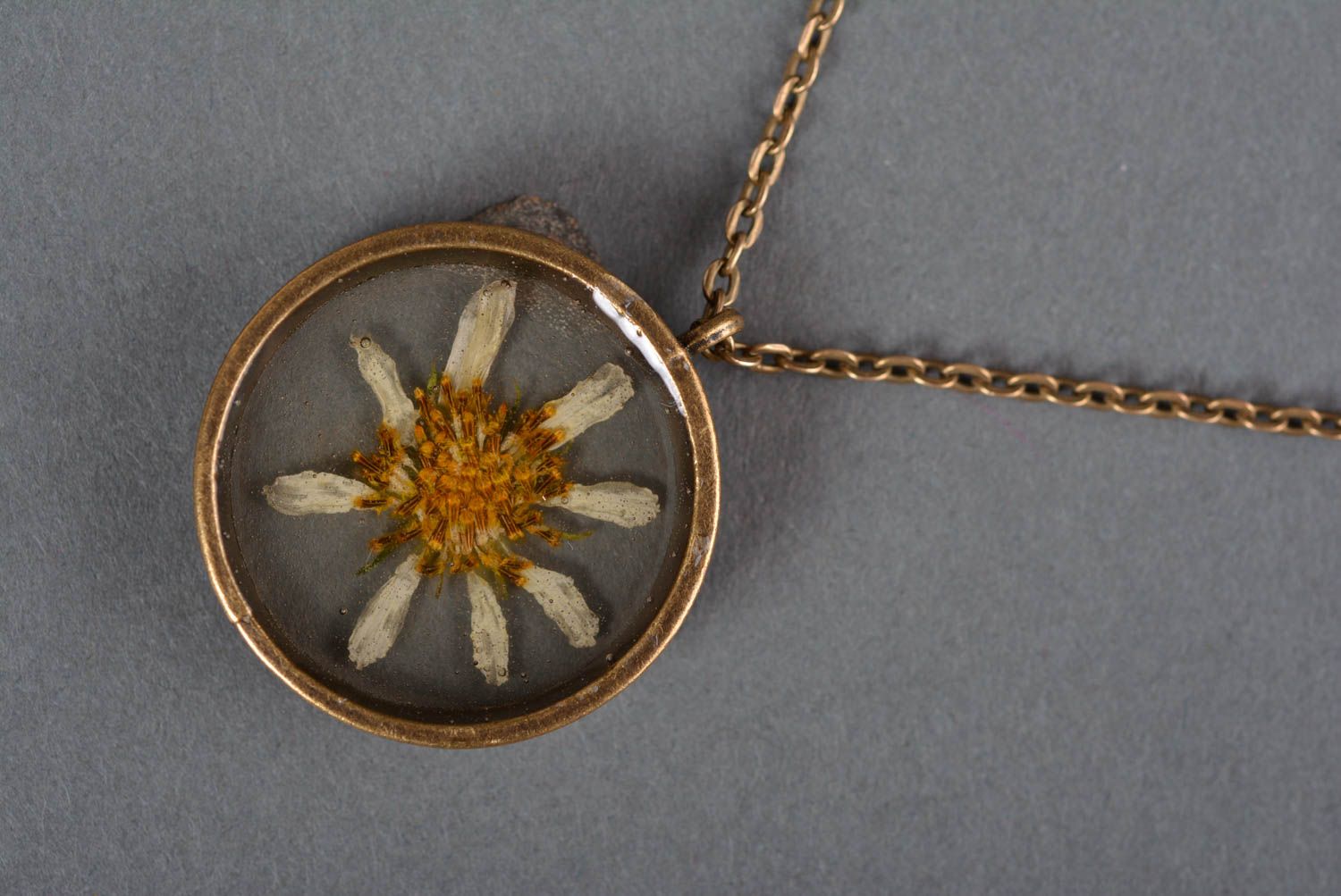 Flower necklace handmade jewelry epoxy resin charm necklace resin jewelry photo 4
