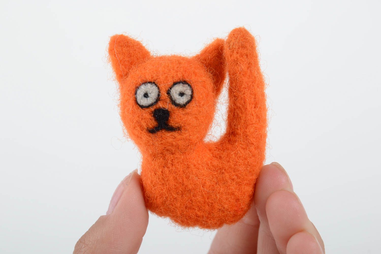 Handmade kleines Kuscheltier Kühlschrankmagnet Katze Filz Tier orange  foto 5