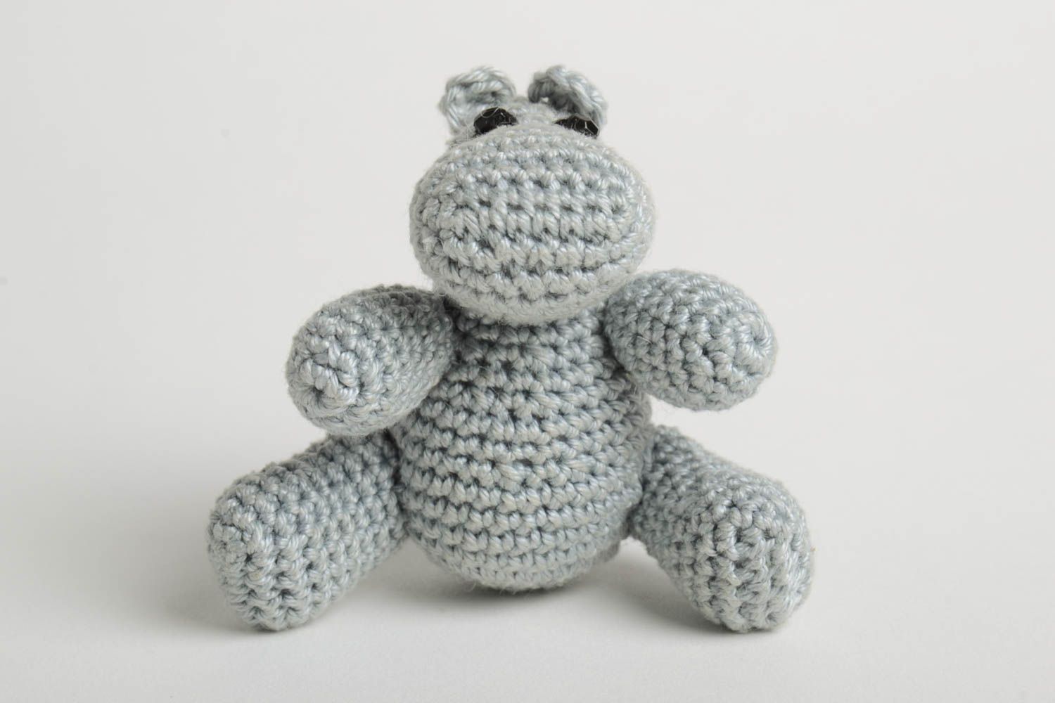 Jouet fait main Peluche hippo Déco maison gris tricoté au crochet en coton photo 2