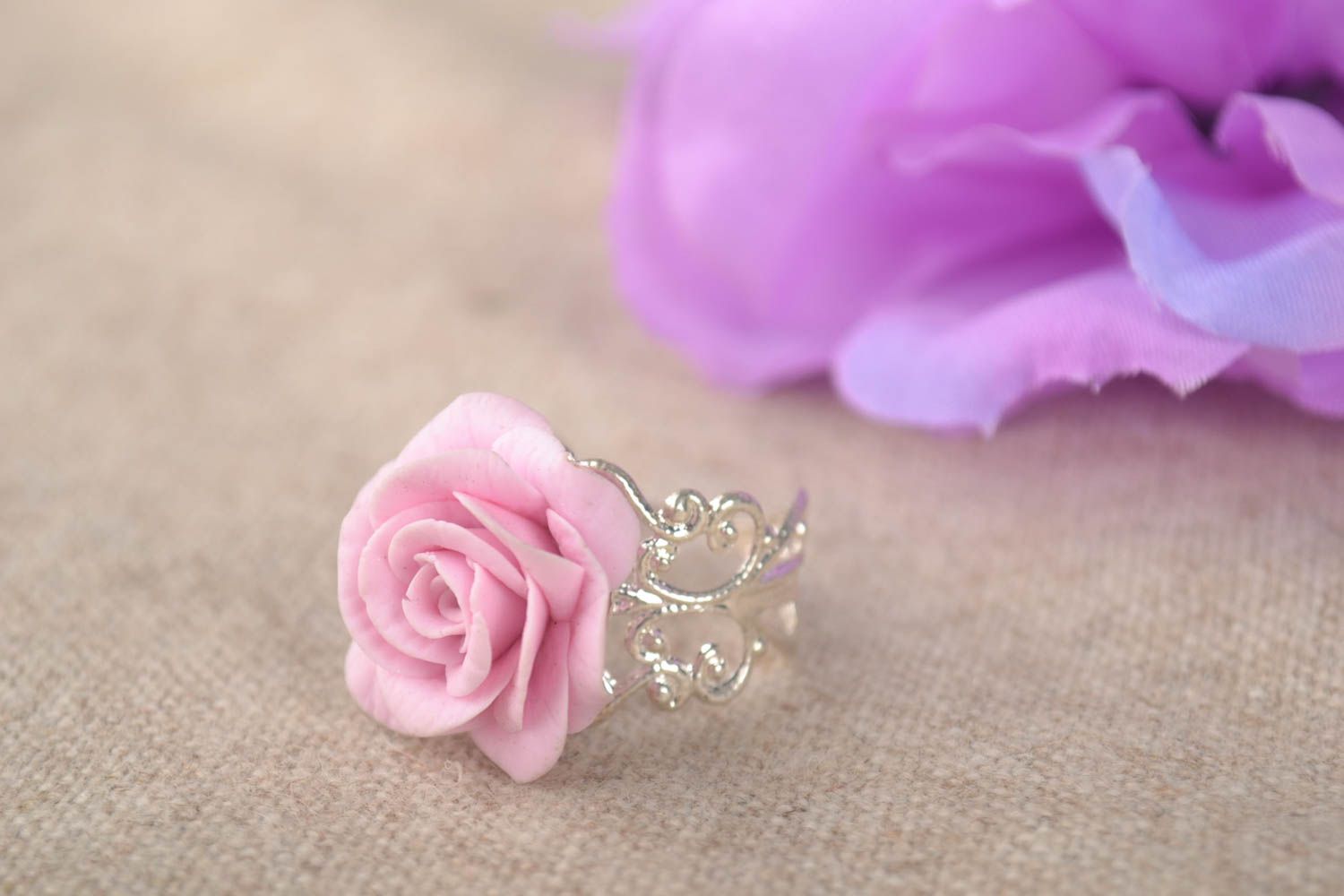 Handmade rosa Blumen Ring Damen Modeschmuck Geschenk für Frau aus Polymerton foto 1