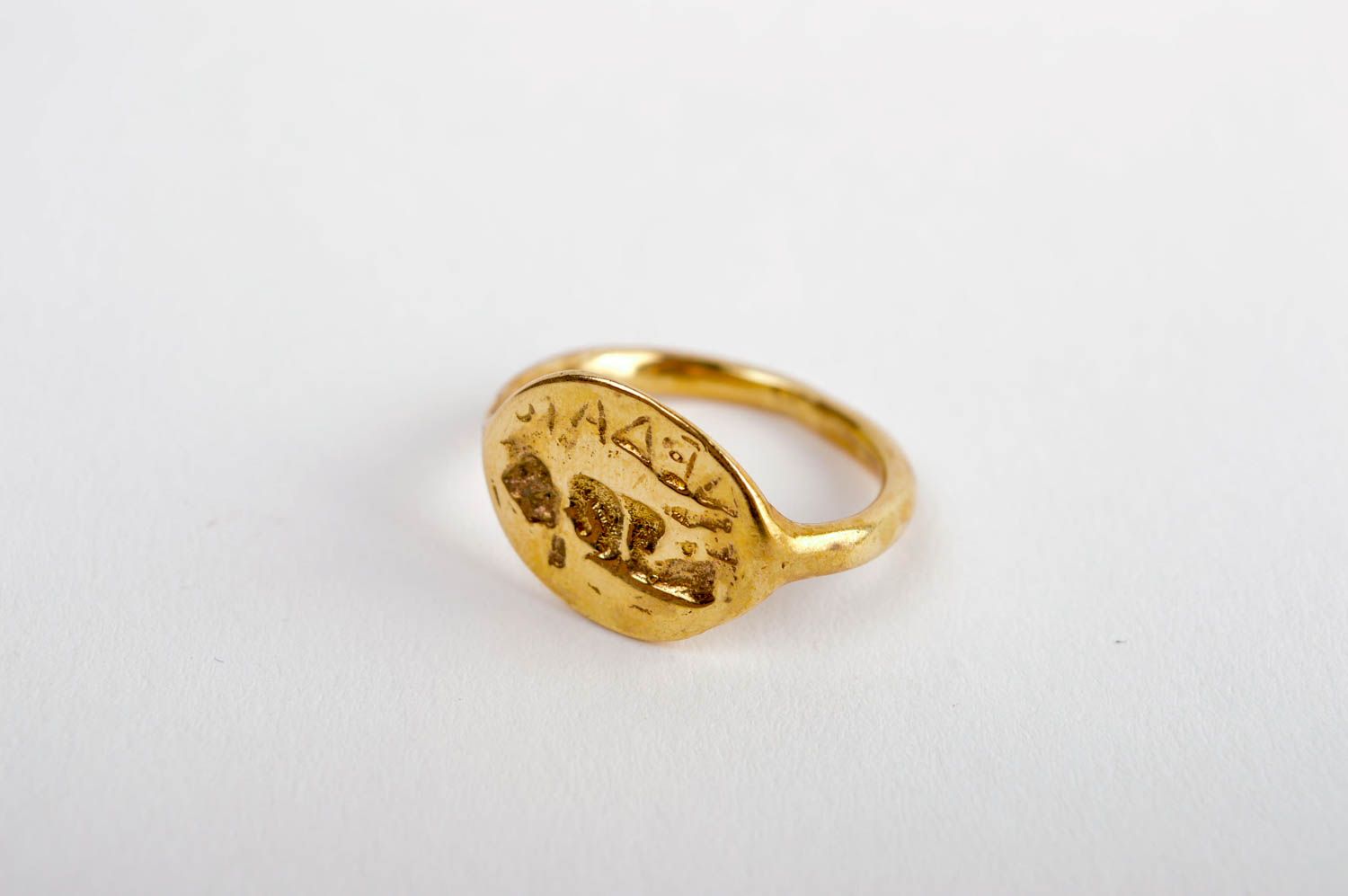 Кольцо ручной работы авторское украшение оригинальное кольцо украшение из латуни фото 2