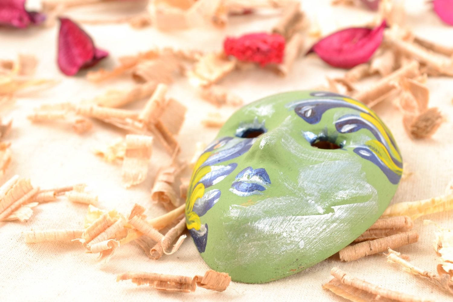 Maschera in argilla fatta a mano elemento decorativo d'autore originale
 foto 2