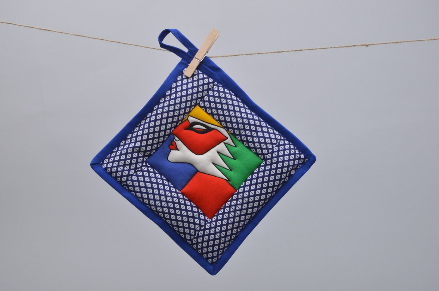 Blauer quadratischer handgemachter Topflappen aus Baumwolle mit Muster  foto 5