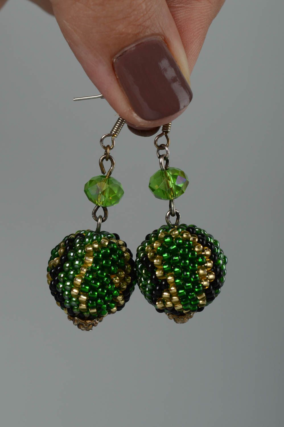 Pendientes artesanales bisutería fina de abalorios verdes accesorio femenino foto 5