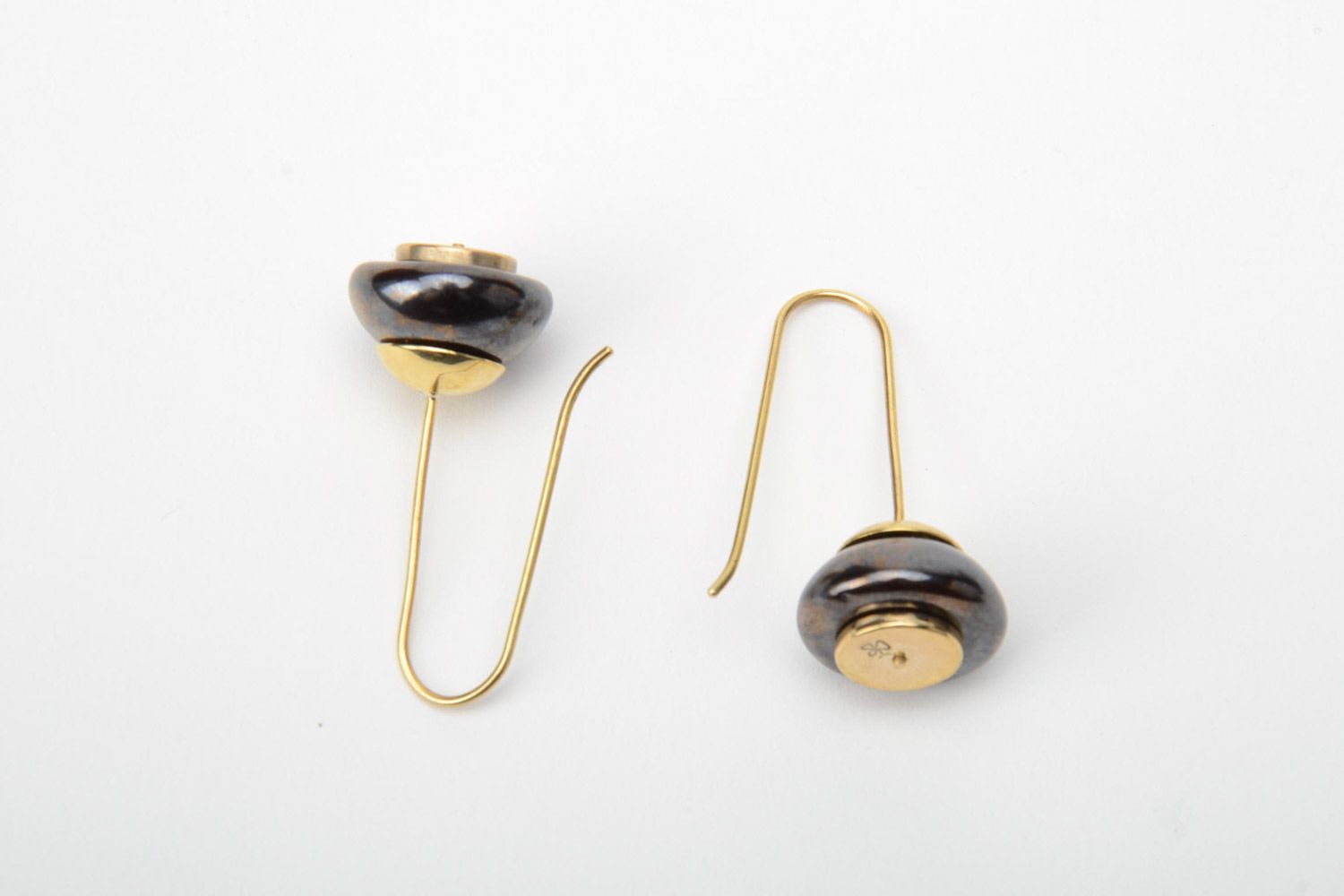 Handmade exquisite metal dangle earrings with dark ceramic beads for ladies photo 4