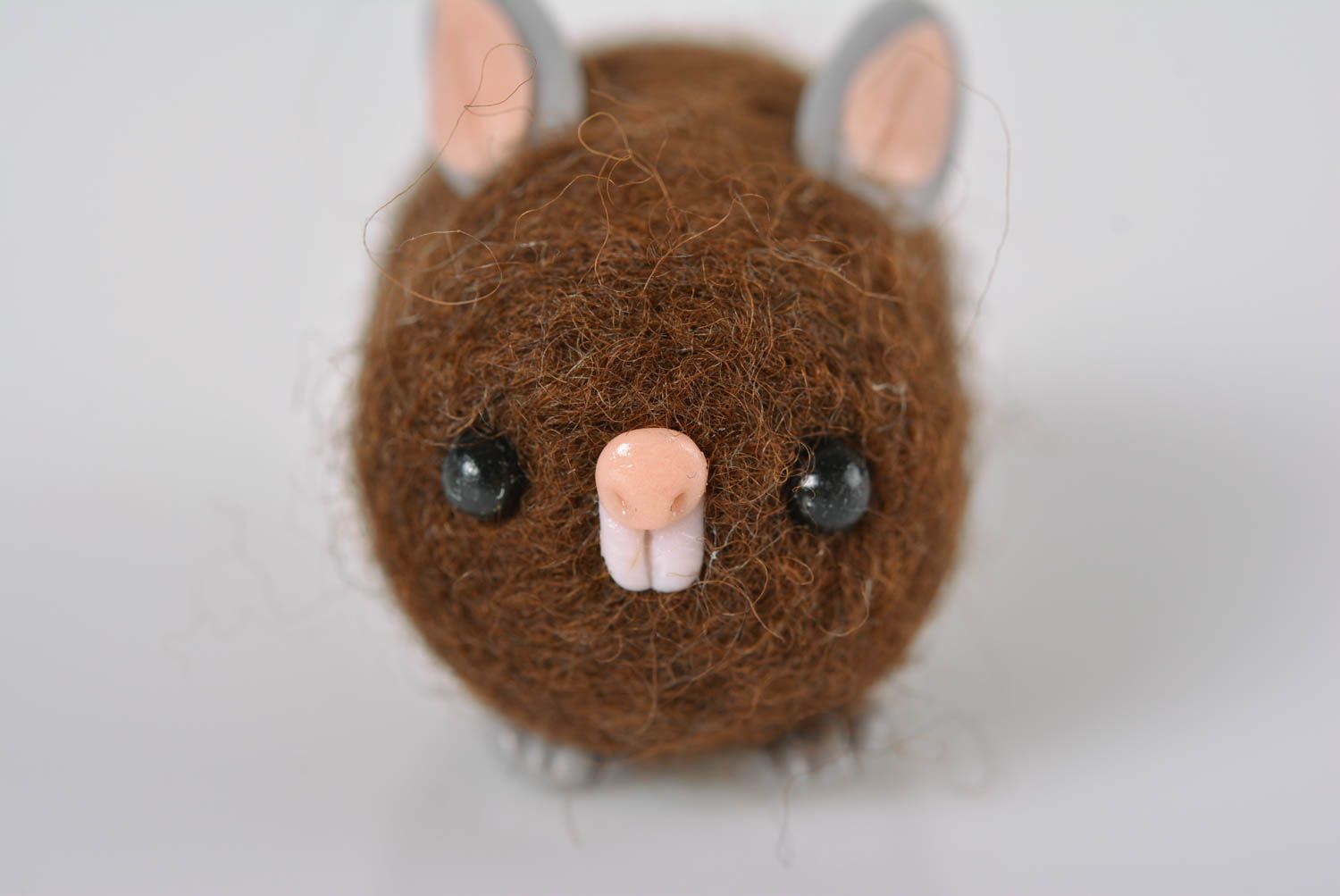 Gefilzte Figur handmade Maus Spielzeug originelle Geschenke ausgefallen  foto 2