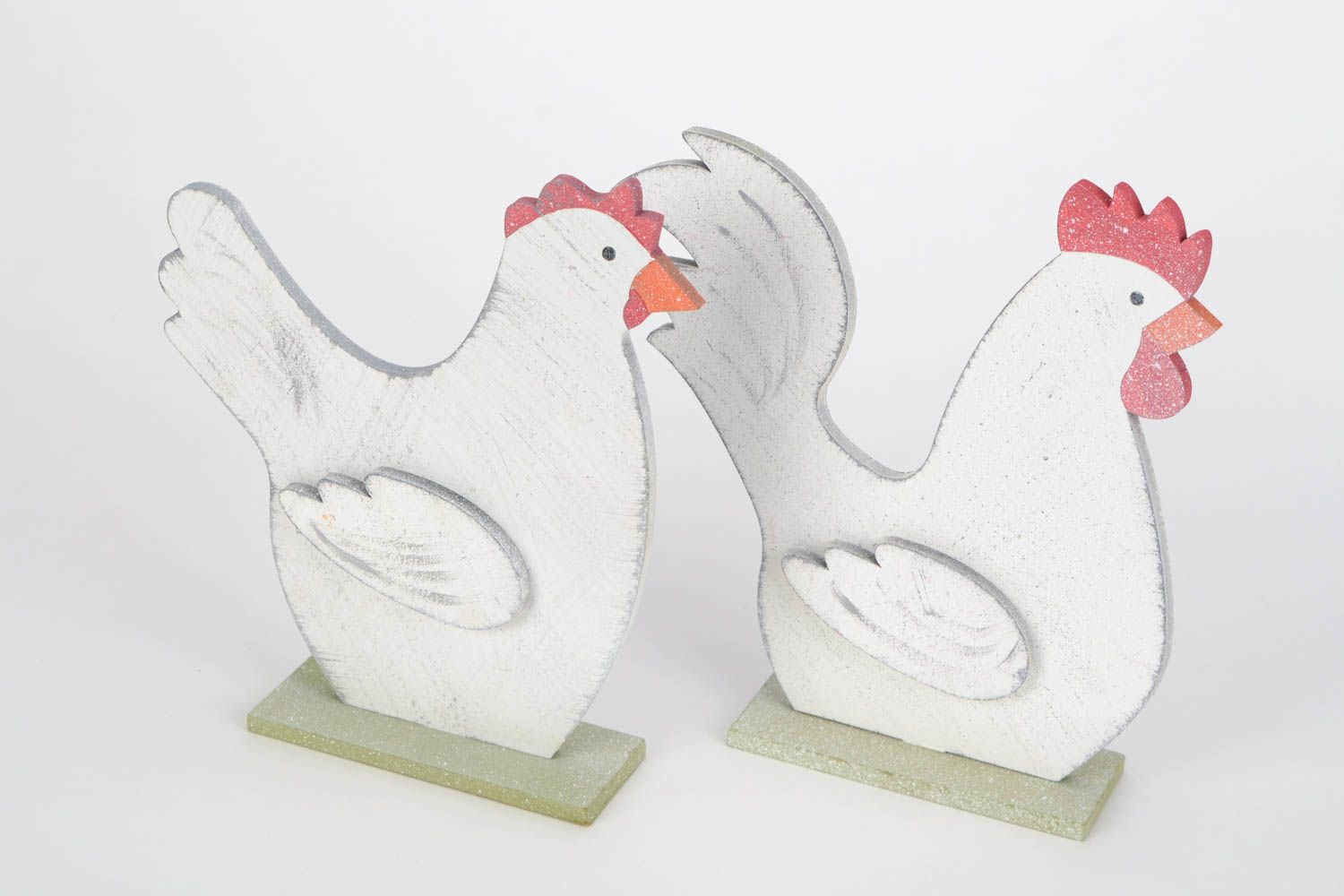 Set of handmade painted plywood desktop toys 2 pieces small hen and cock figurines photo 5