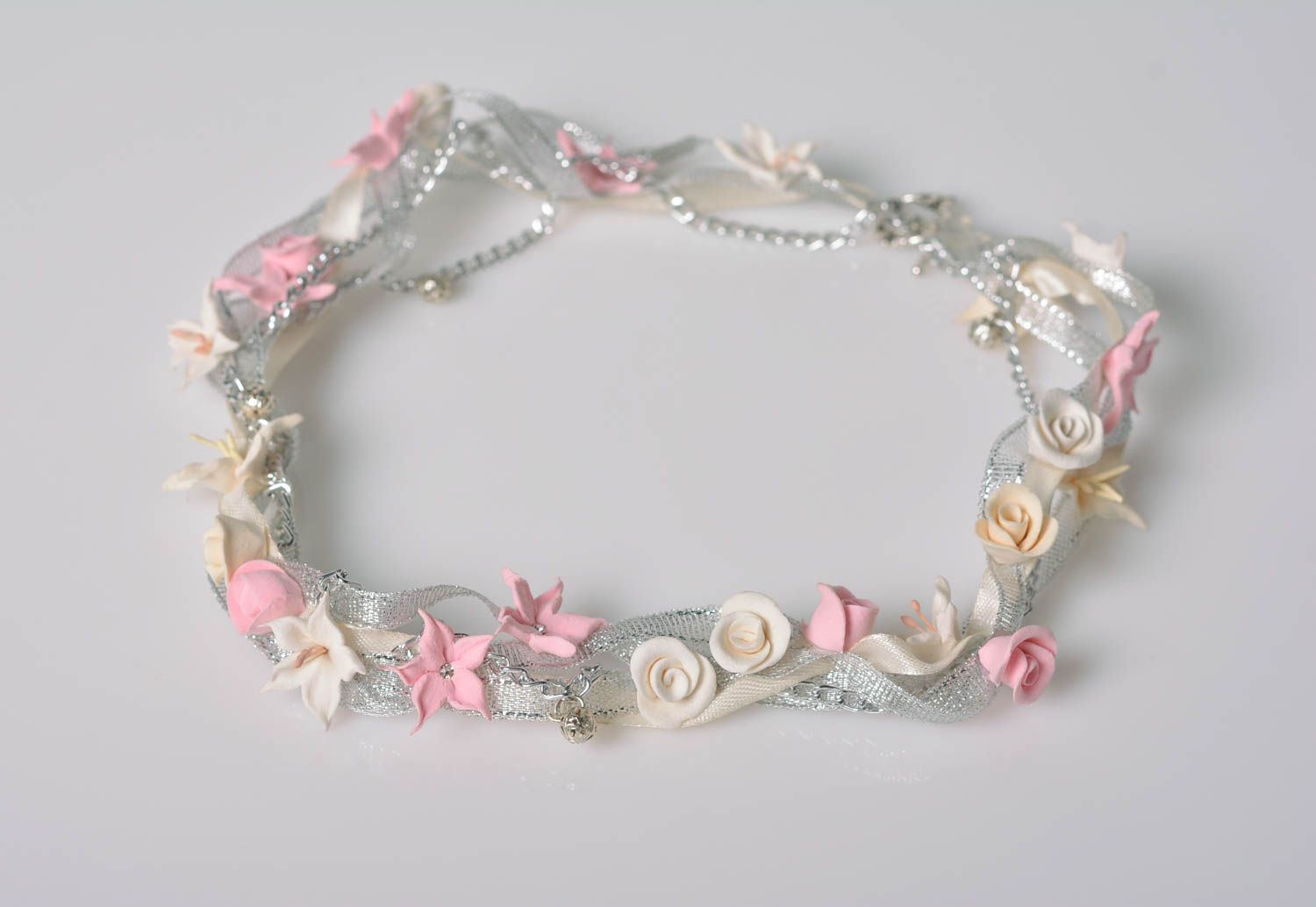Collar de arcilla polimérica artesanal floral delicado bonito  foto 5