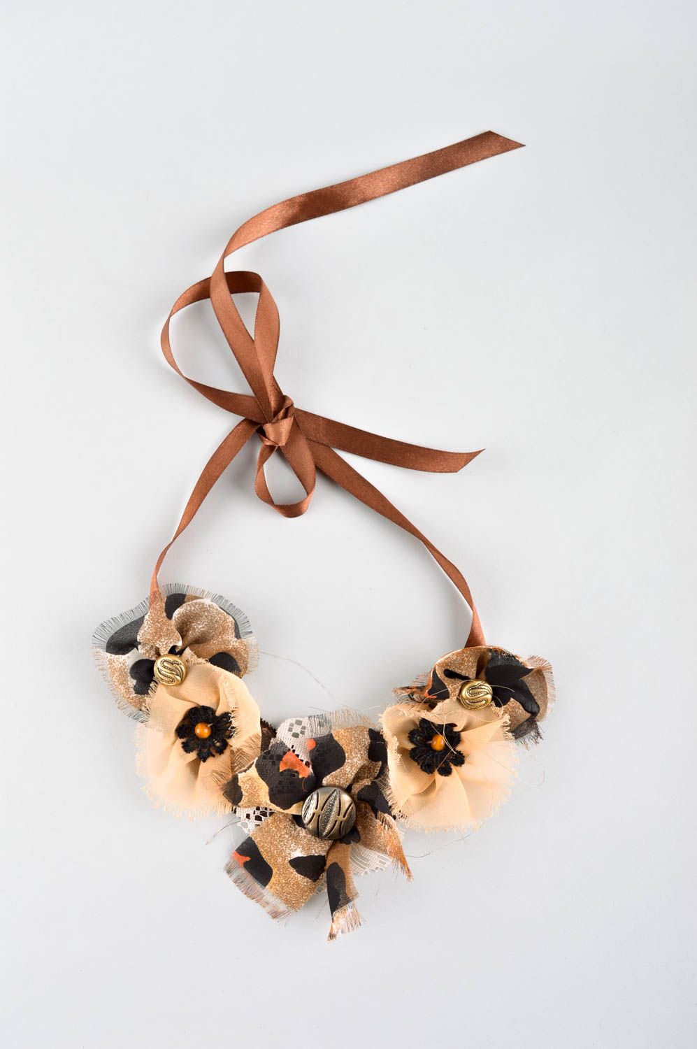 Parure collier bracelet Bijoux faits main en tissus originaux Cadeau pour femme photo 4