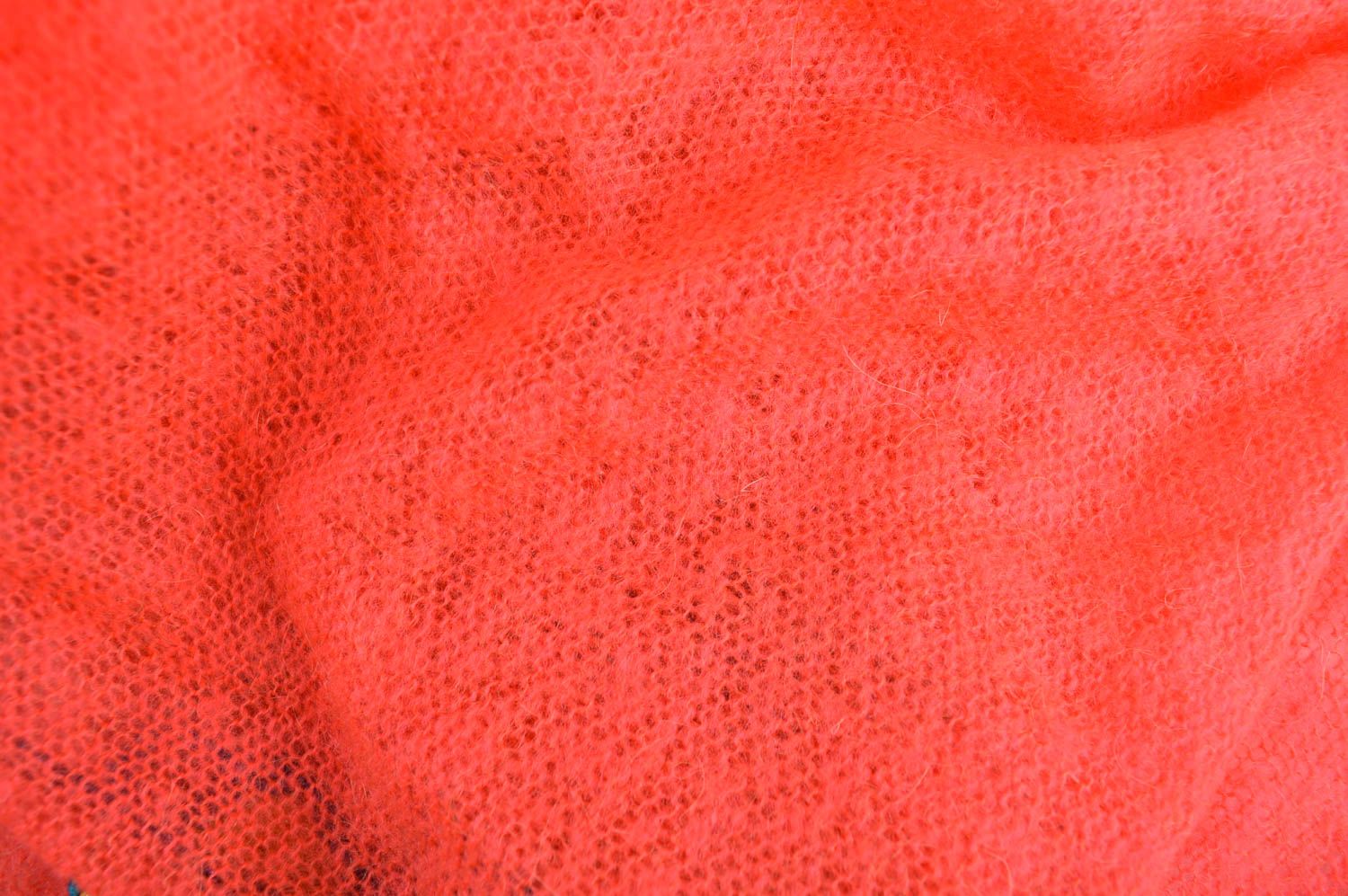 Grand Châle en laine fait main couleur pêche avec poupée Accessoire femme photo 5