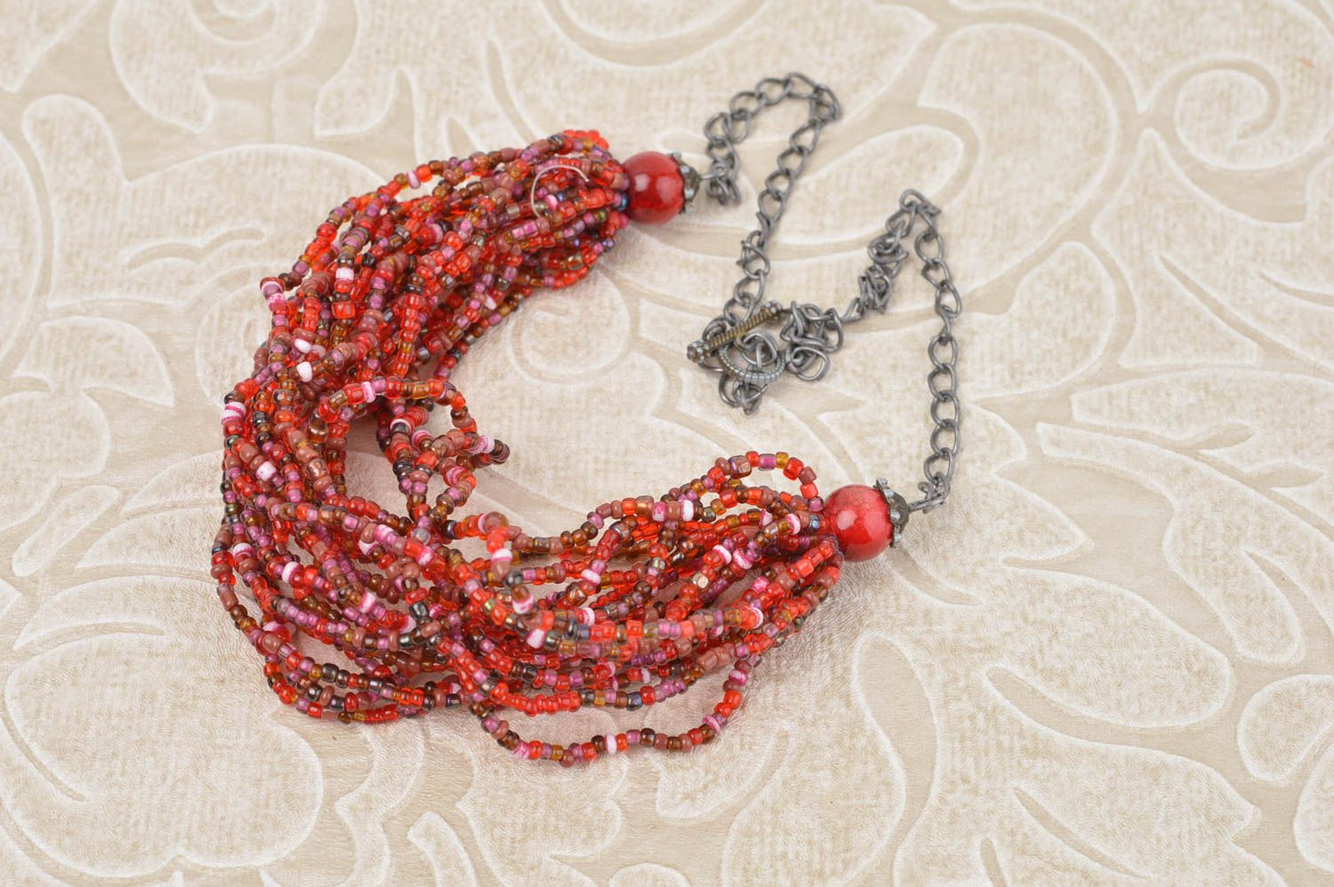 Collier en perles de rocaille Bijou fait main rouge design Cadeau pour femme photo 1